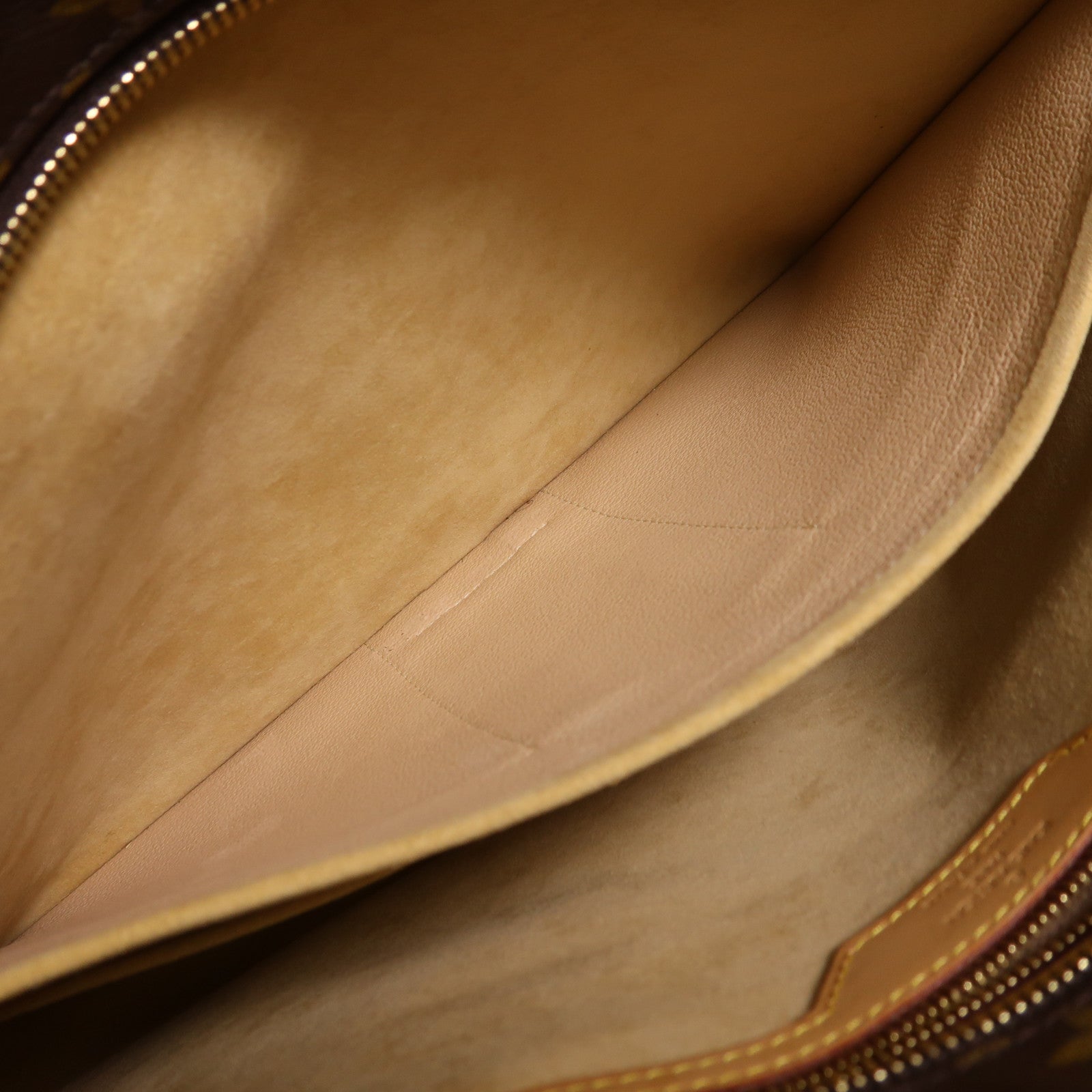 LOUIS VUITTON Monogram Luco Tote Bag金扣肩背袋