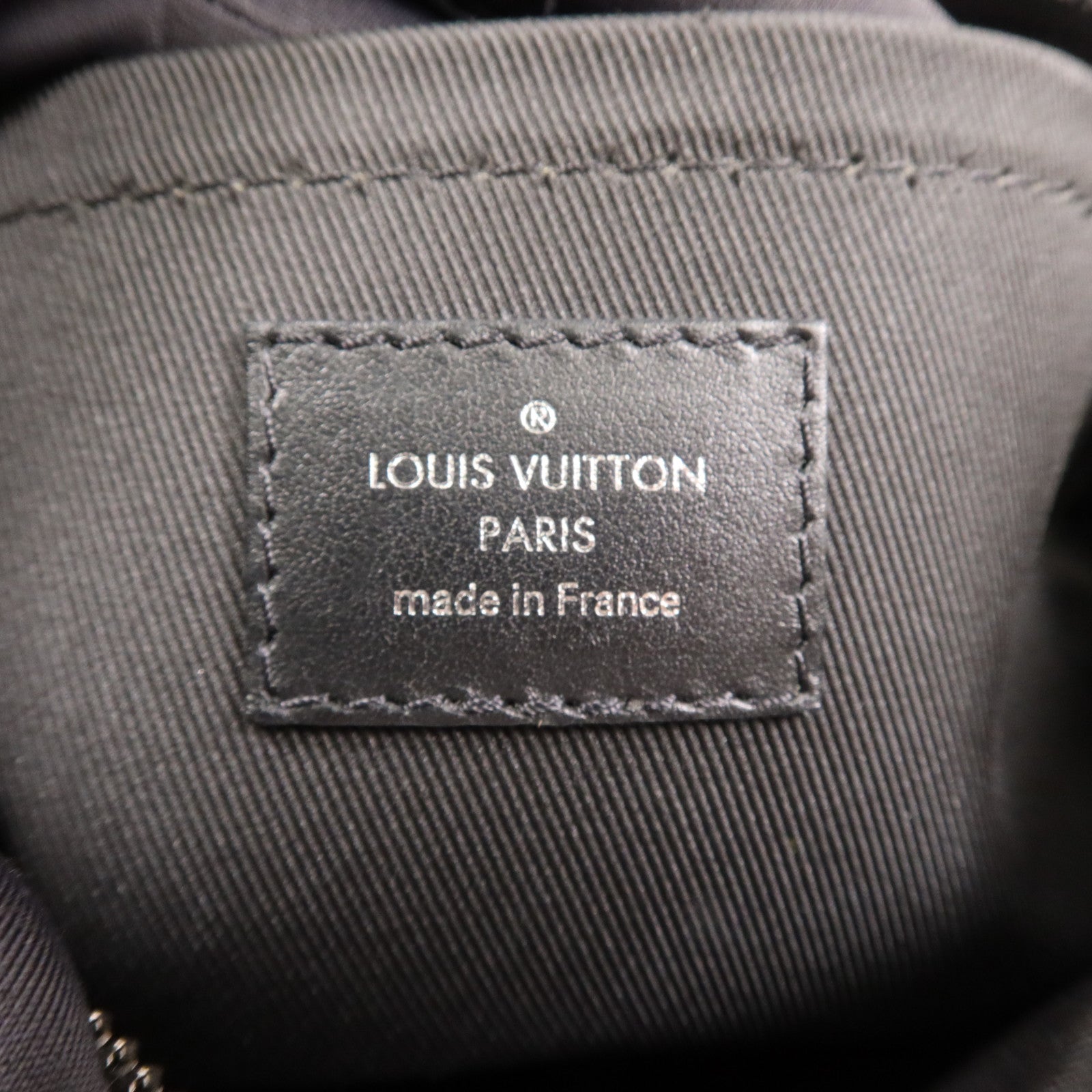 LOUIS VUITTON Monogram Eclipse City Keepall手挽肩背兩用袋