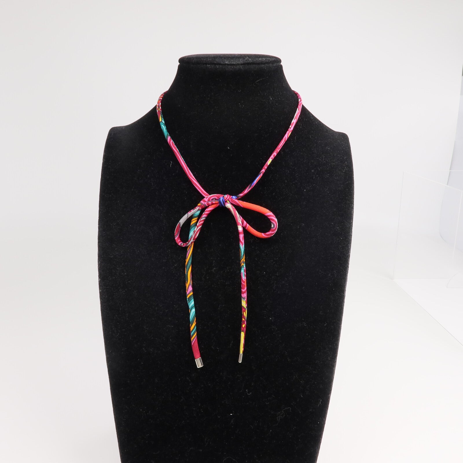 HERMES 【激減優惠】絲質Necklace/Bracelet銀扣項鍊/手帶