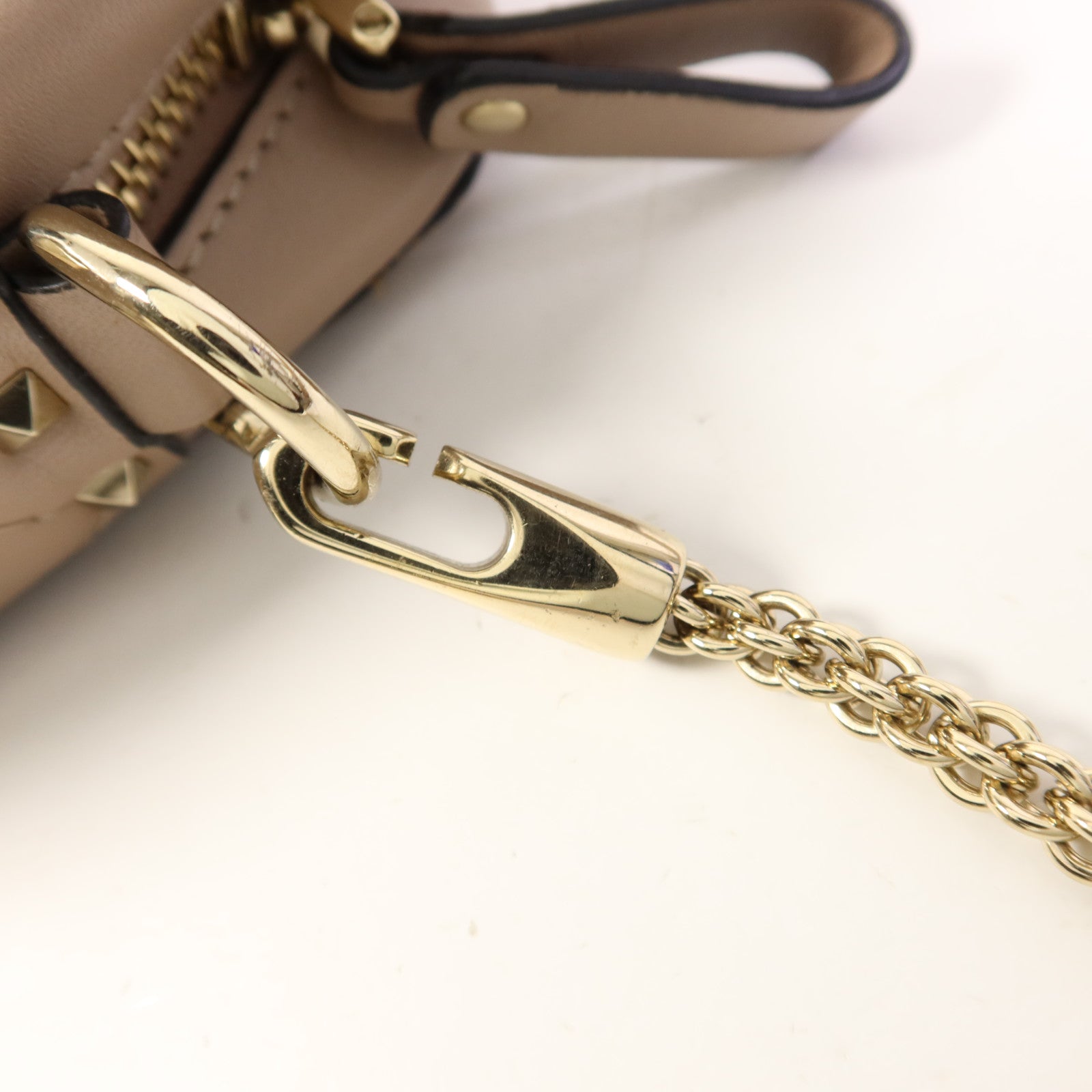 Valentino 牛皮皮革Shoulder Bag金扣肩背袋