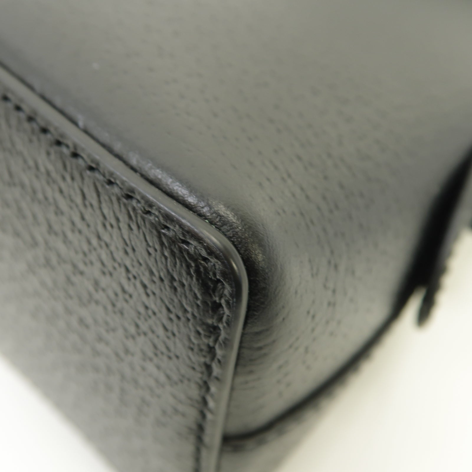 GUCCI 牛皮皮革Shoulder Bag金扣肩背袋黑色
