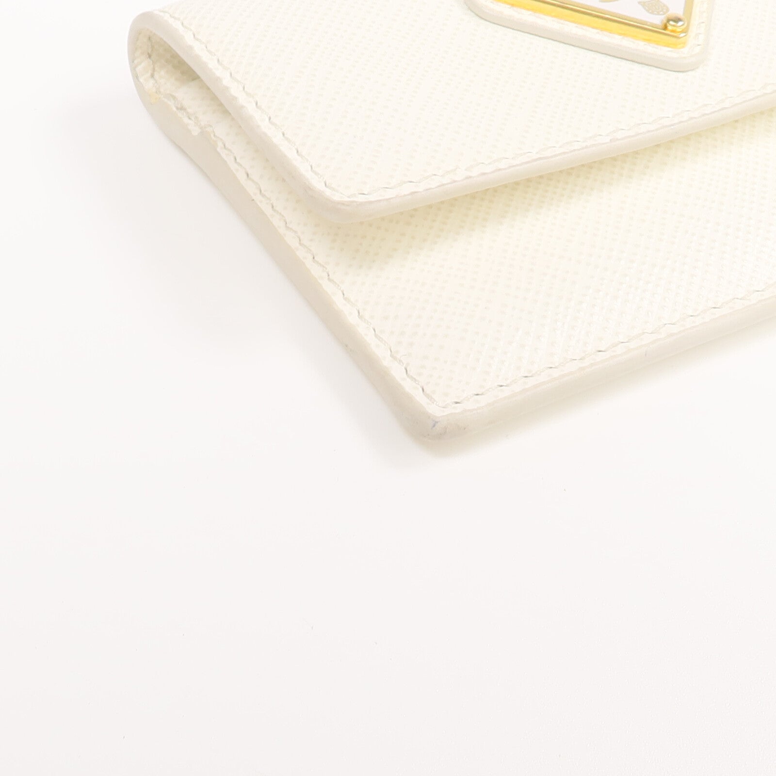 PRADA Saffiano皮革Card Case金扣卡片套