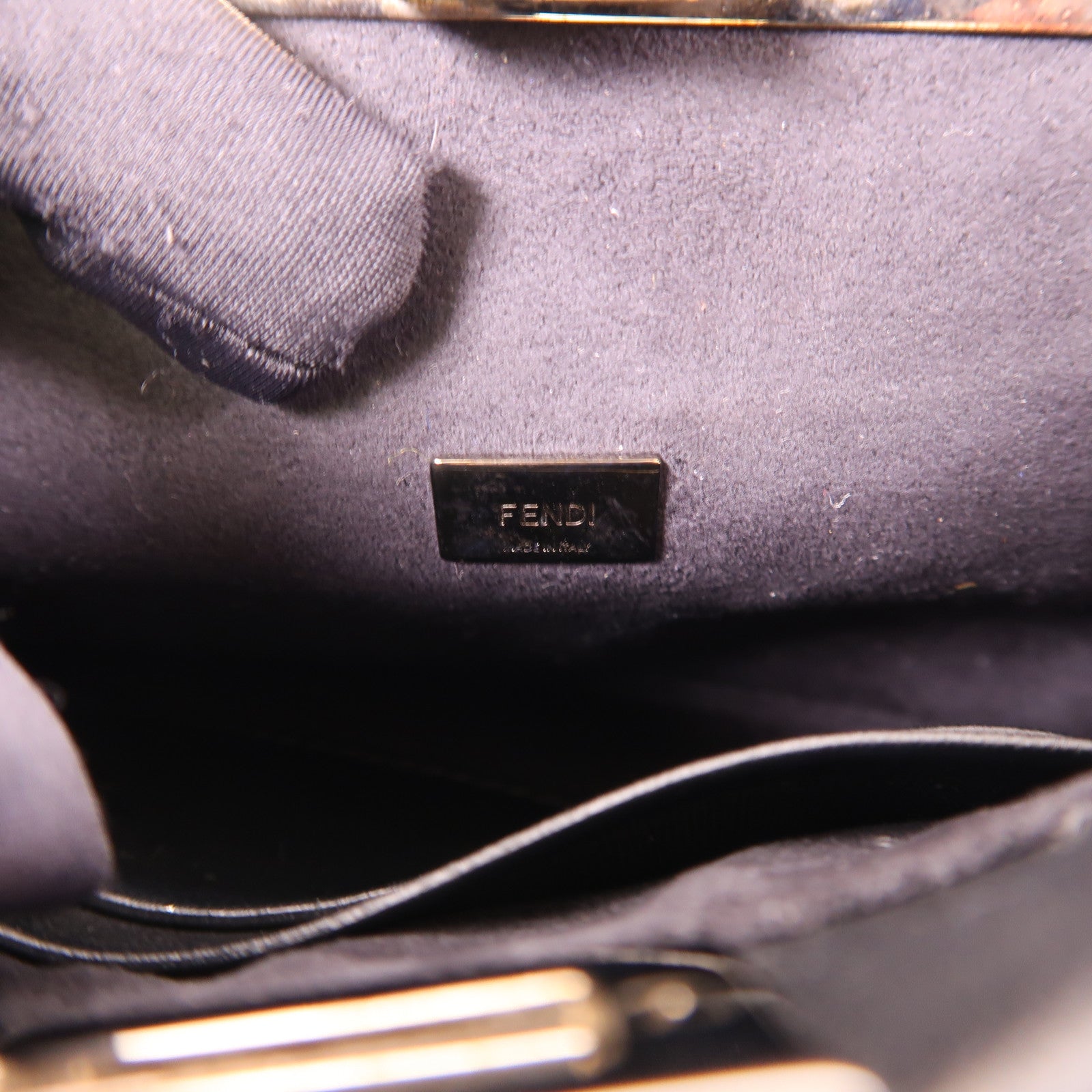 FENDI 皮革/毛茸Micro Peekaboo銀扣手挽肩背兩用袋