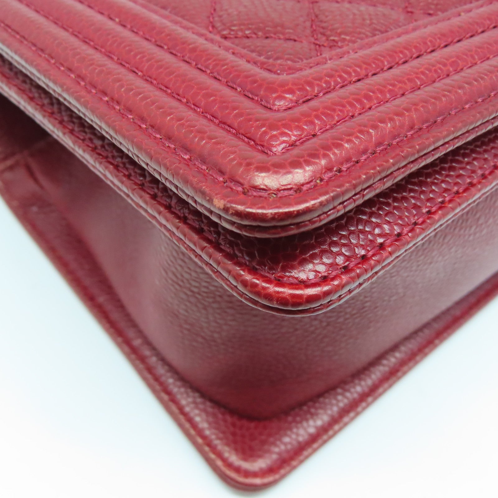 CHANEL 【激減優惠】菱格Caviar皮革Boy Chanel銀扣鏈帶肩背袋深紅色