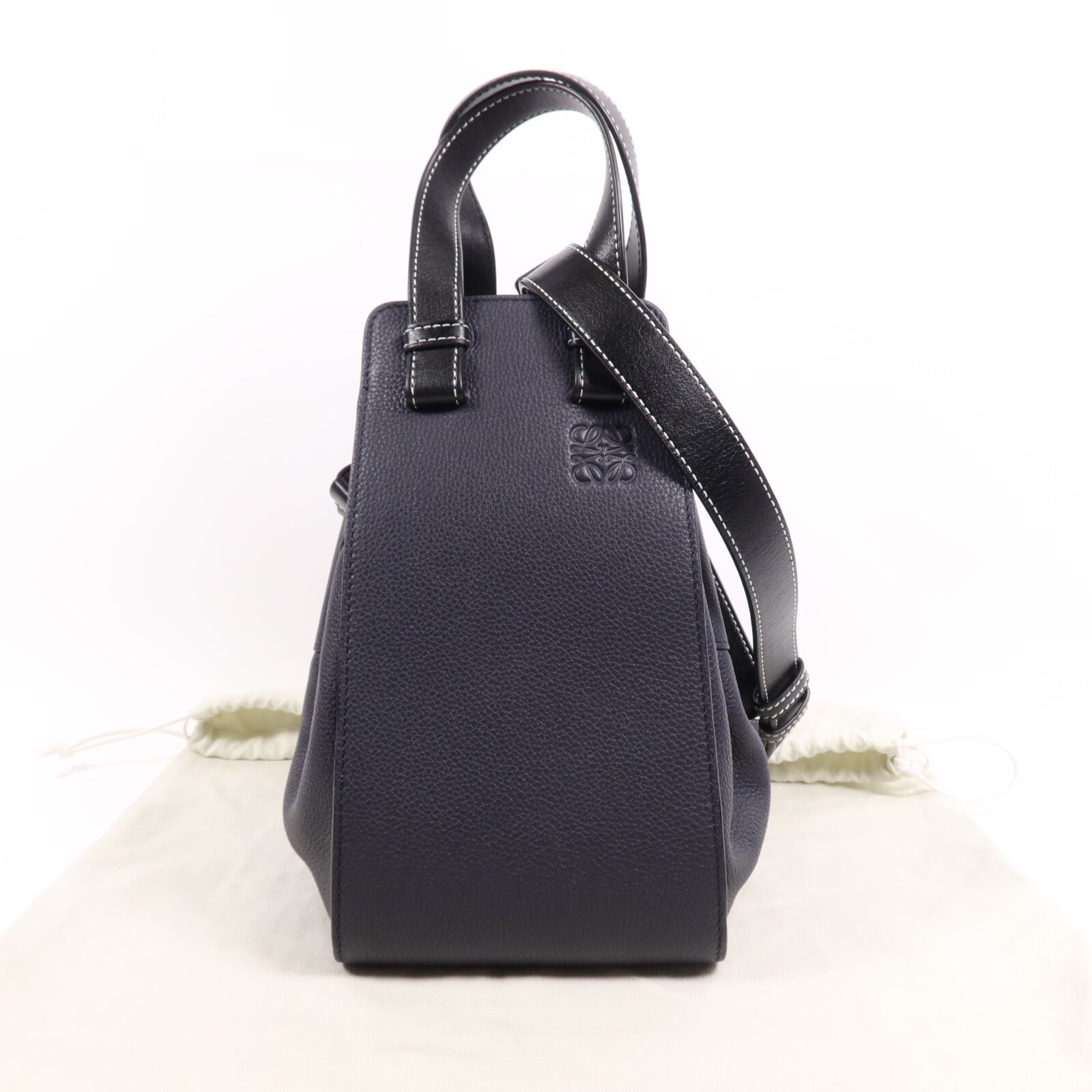 LOEWE 牛皮皮革Hammock DW Small金扣手挽肩背兩用袋