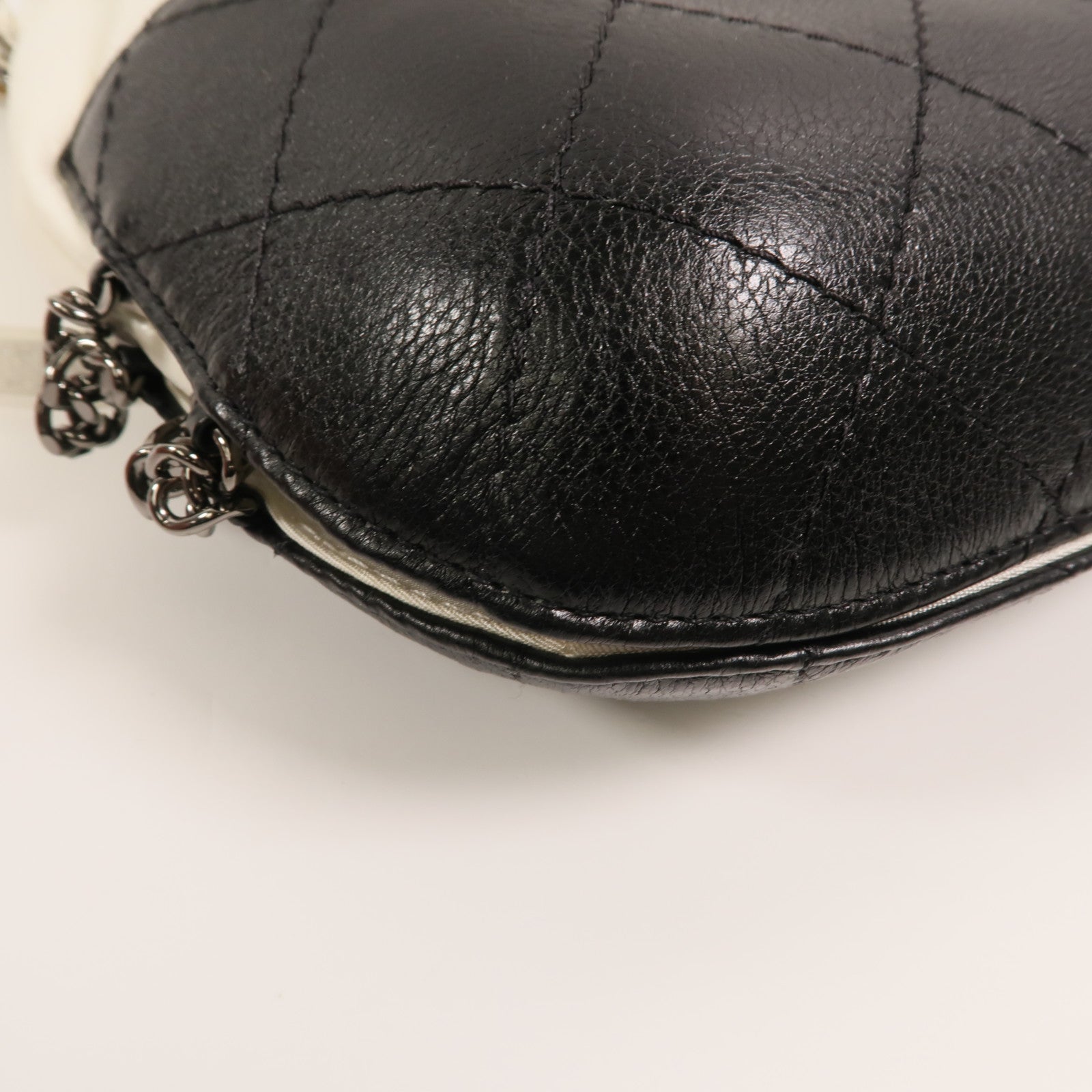 CHANEL 牛皮皮革Gabrielle Bucket鏈帶肩背袋