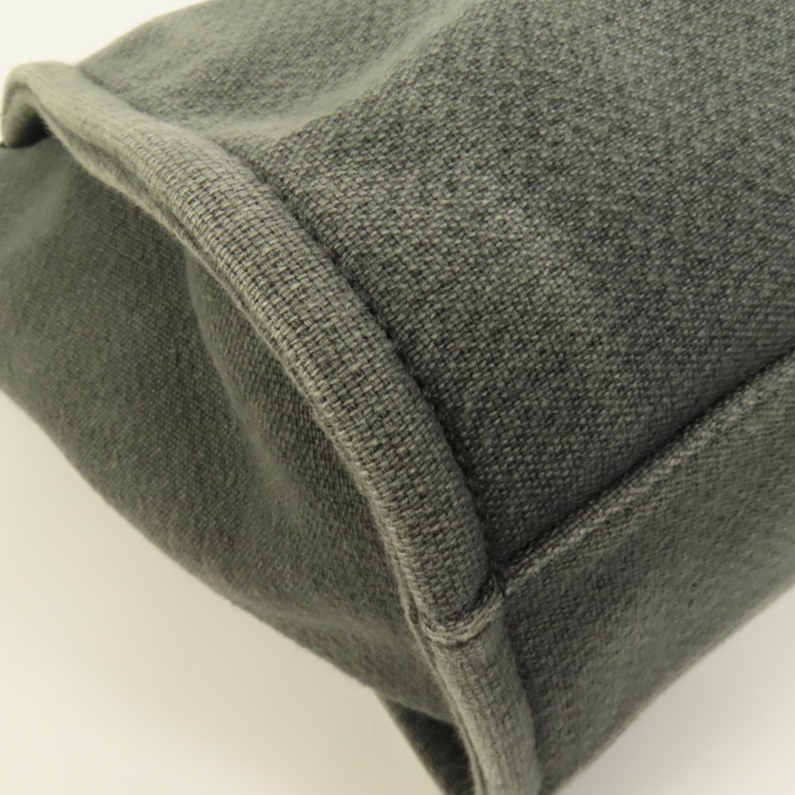 CHANEL 帆布Deauville銀扣鏈帶肩背袋