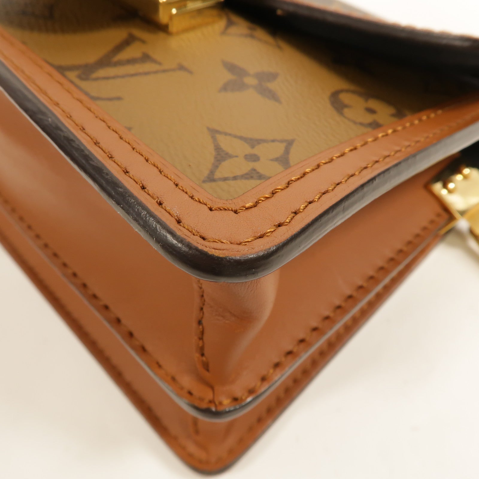 LOUIS VUITTON Monogram Reverse Mini Dauphine肩背袋