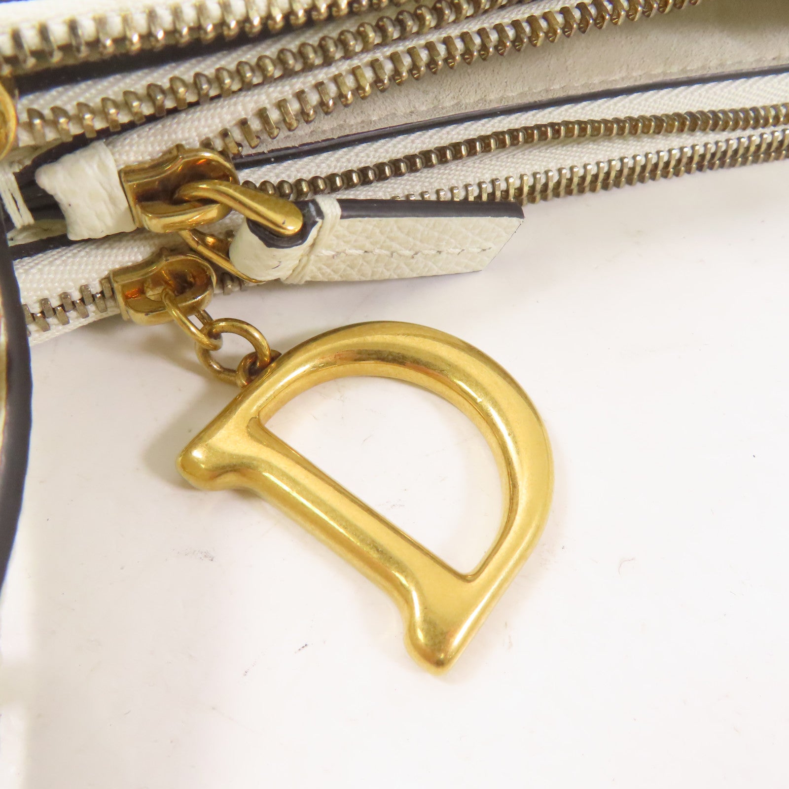 Dior 牛皮皮革Saddle Trio Crossbody Pouch金扣肩背袋白色