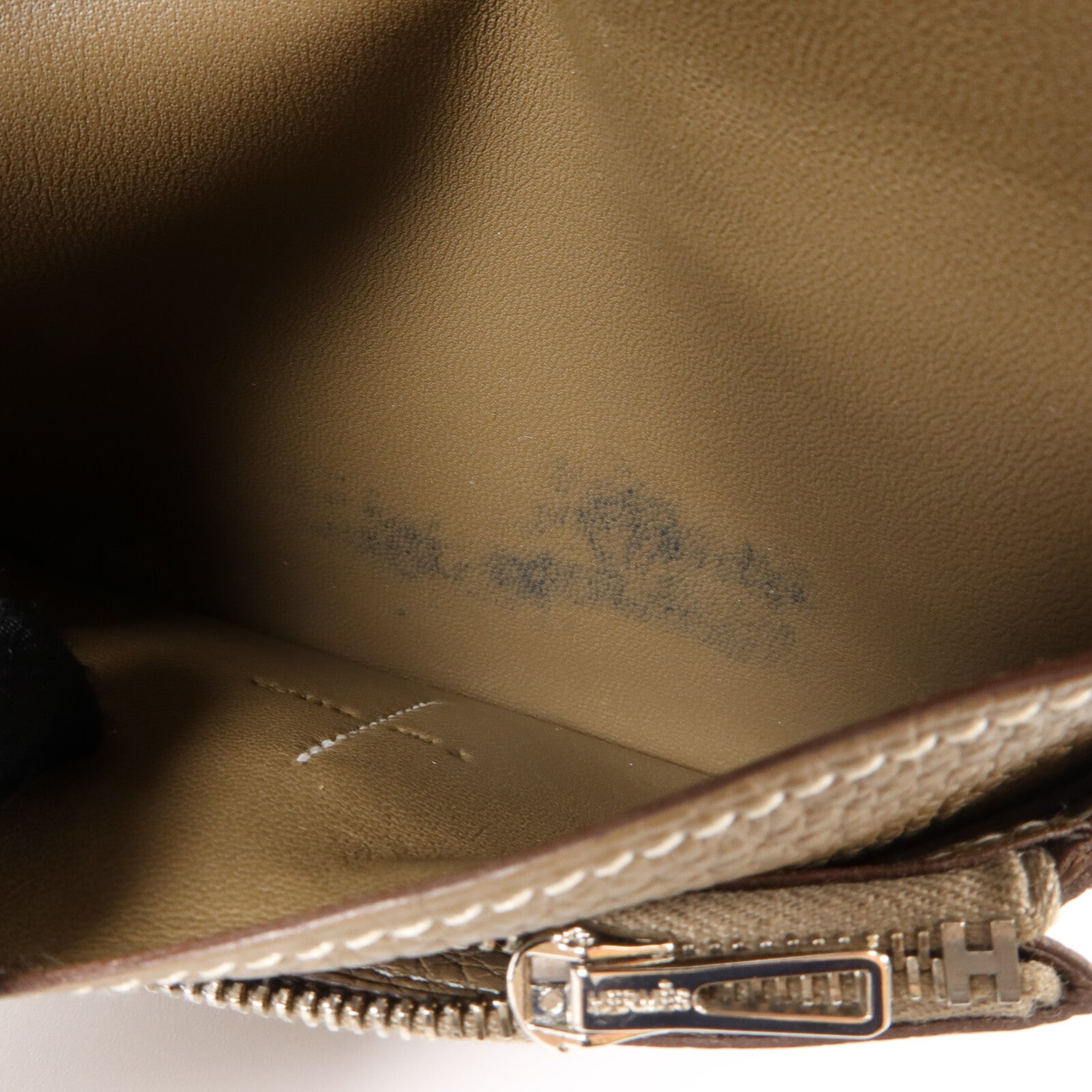 HERMES Togo皮革Dogon Compact Wallet銀扣錢包Etoupe