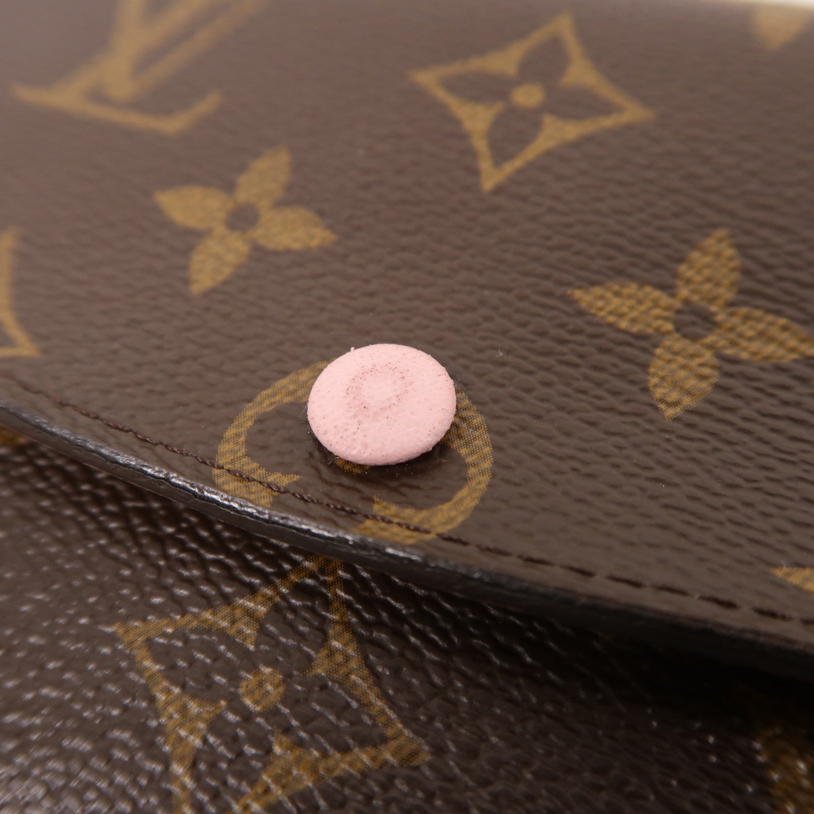 LOUIS VUITTON Monogram Emilie長錢包