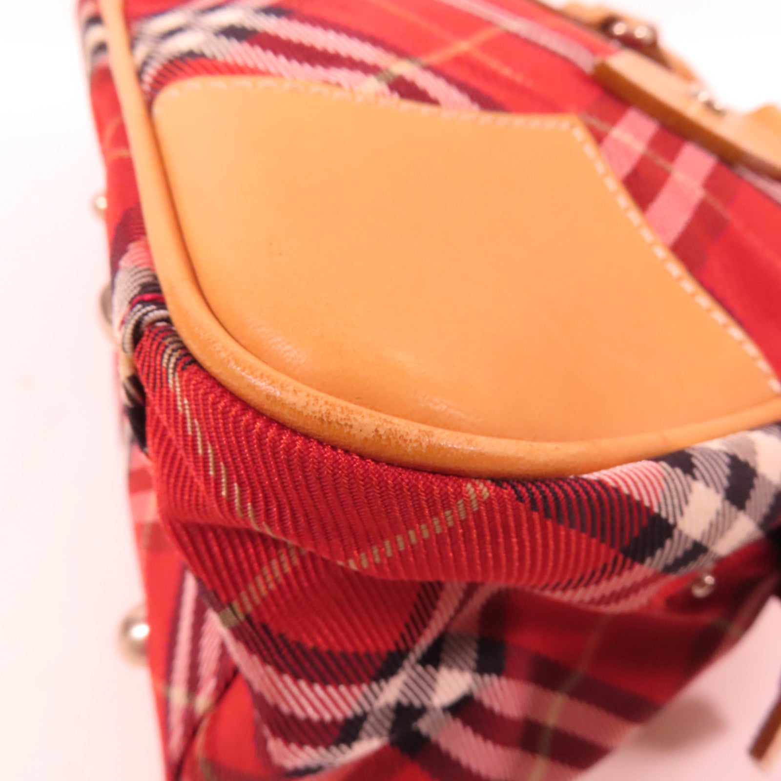 BURBERRY BLUE LABEL 帆布THand Bag銀扣手挽袋