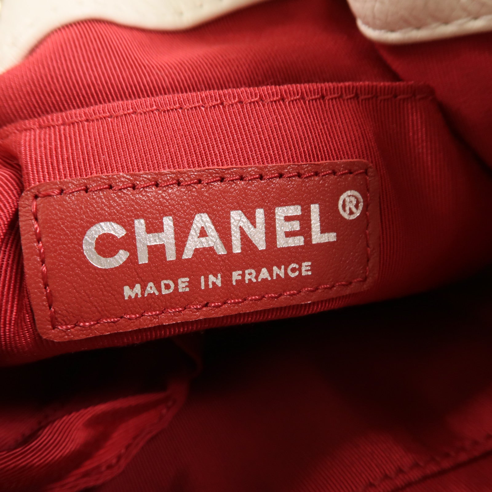 CHANEL 牛皮皮革Gabrielle Bucket鏈帶肩背袋