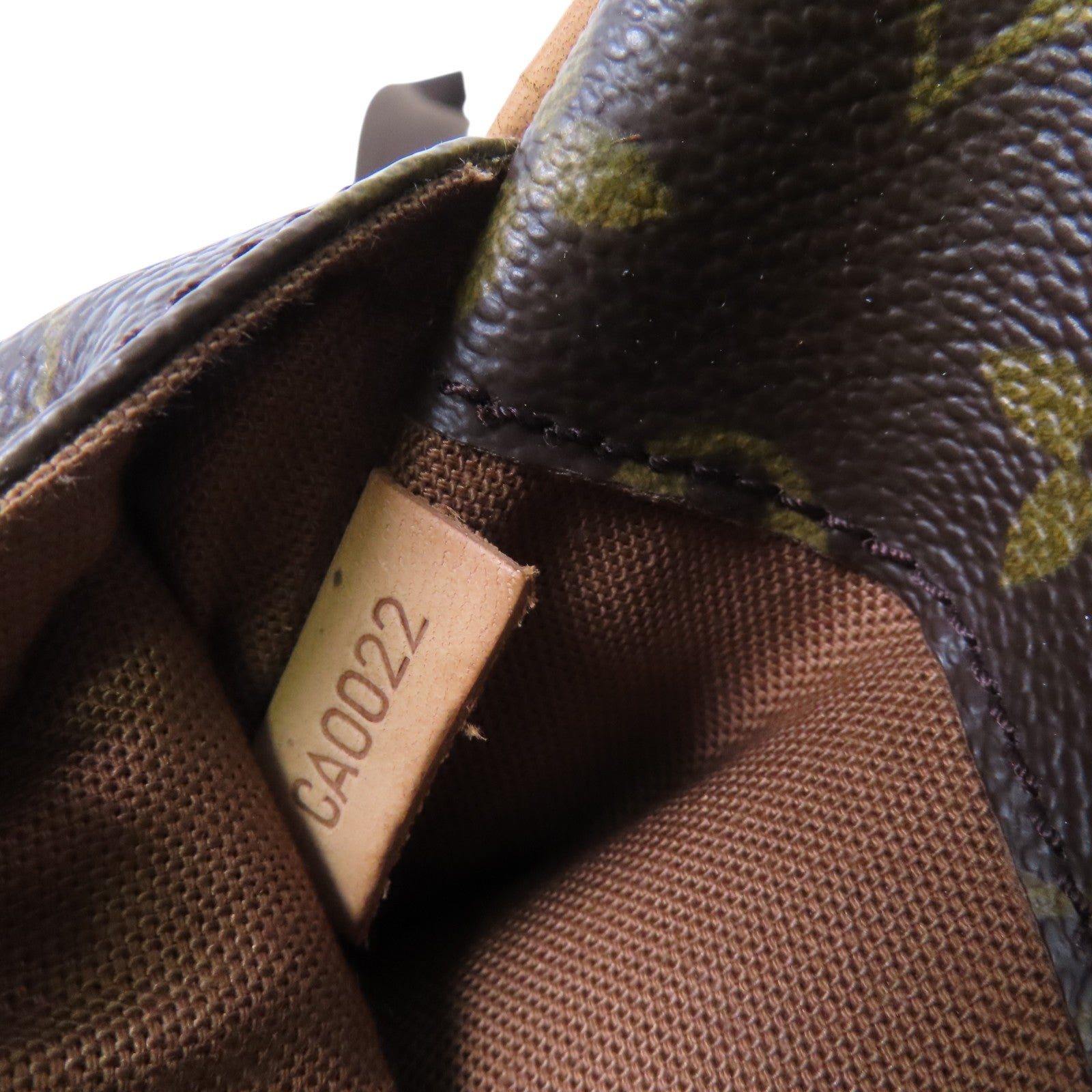 LOUIS VUITTON Monogram Pochette Gange金扣腰包肩背兩用袋