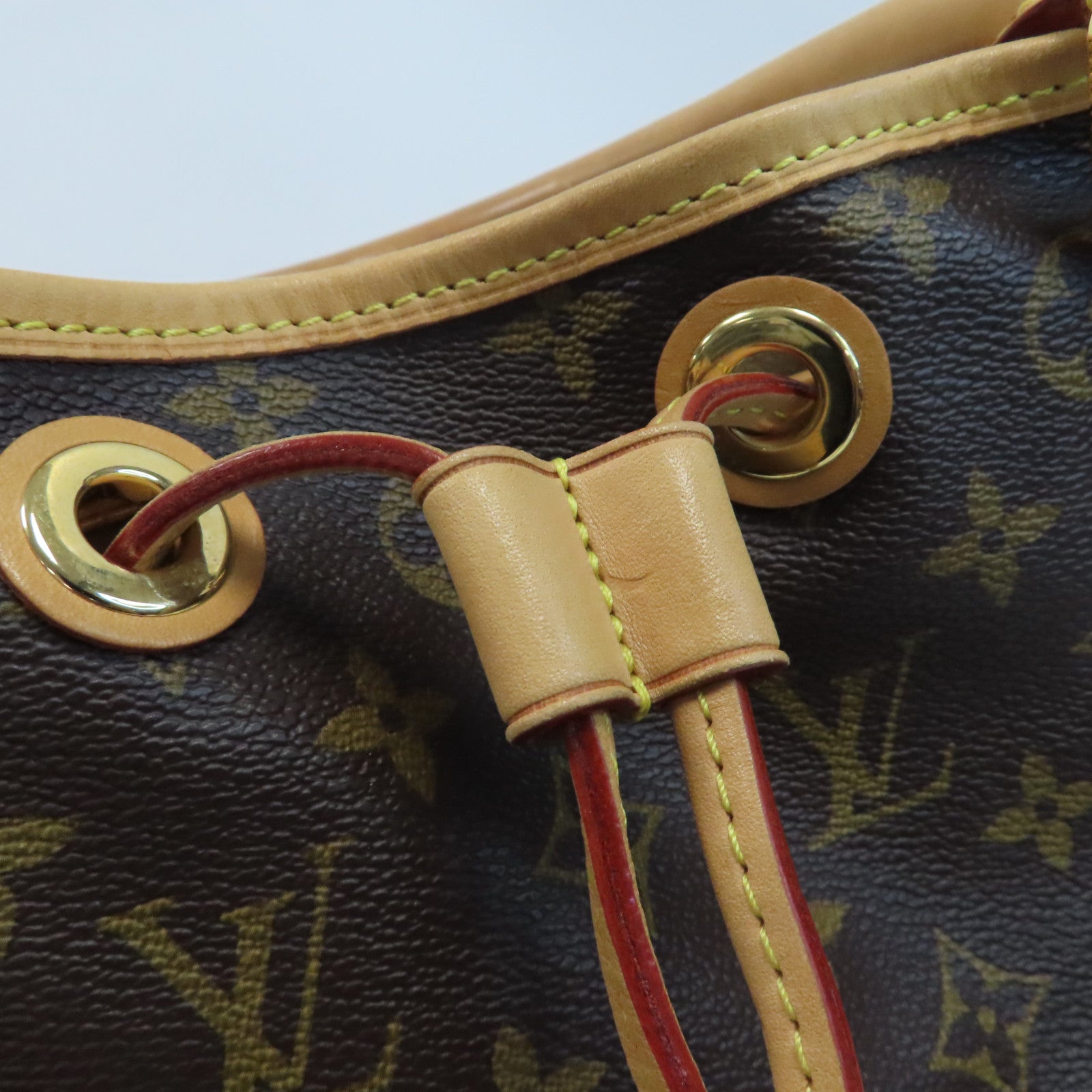 LOUIS VUITTON Monogram Neo金扣肩背袋啡色