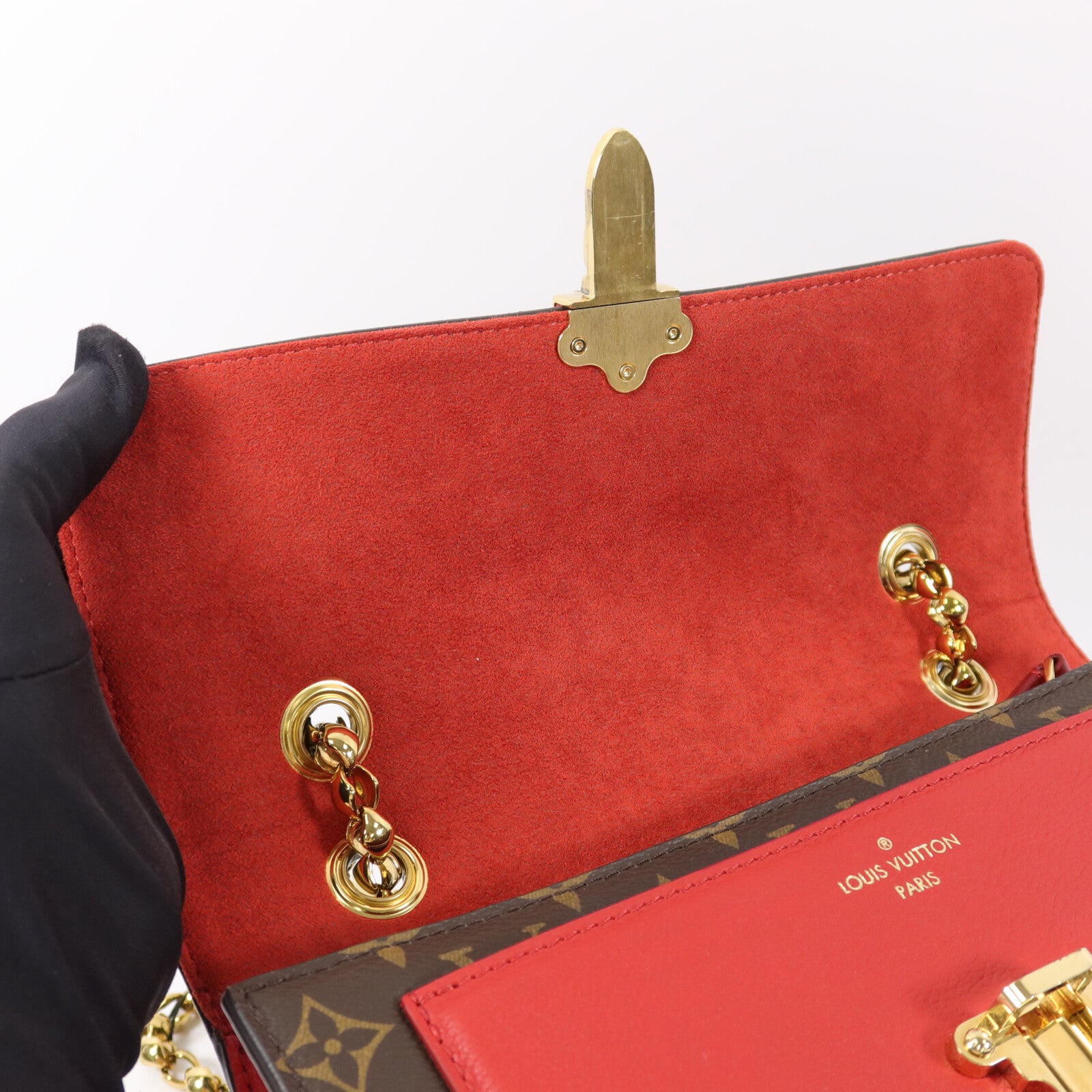 LOUIS VUITTON Monogram Victoire鏈帶肩背袋