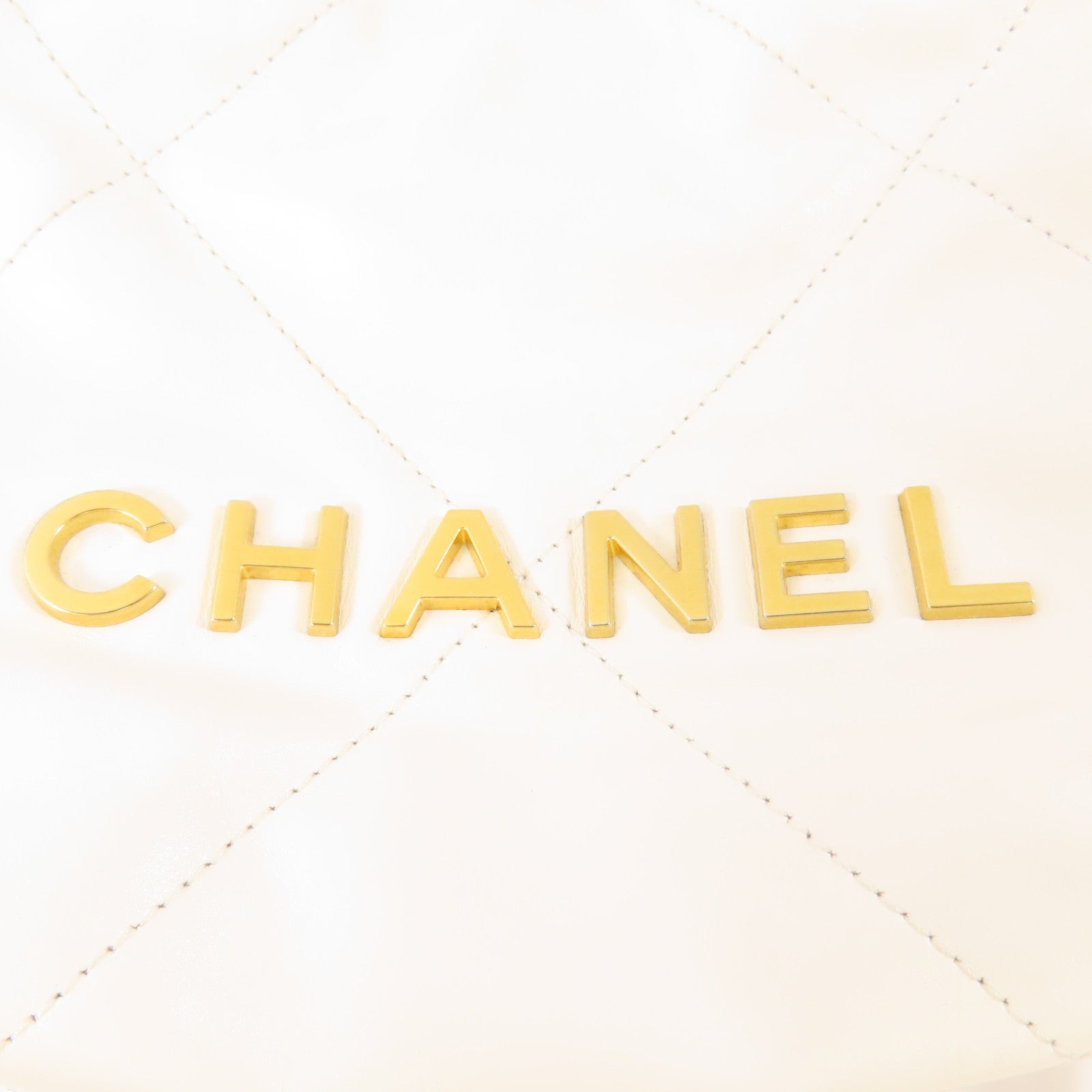 CHANEL 牛皮皮革Mini 22金扣鏈帶肩背袋