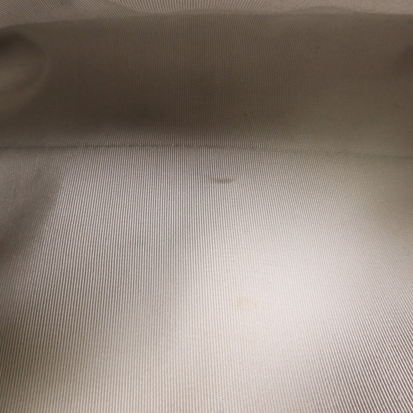 CHANEL 牛皮皮革Boy 25銀扣鏈帶肩背袋