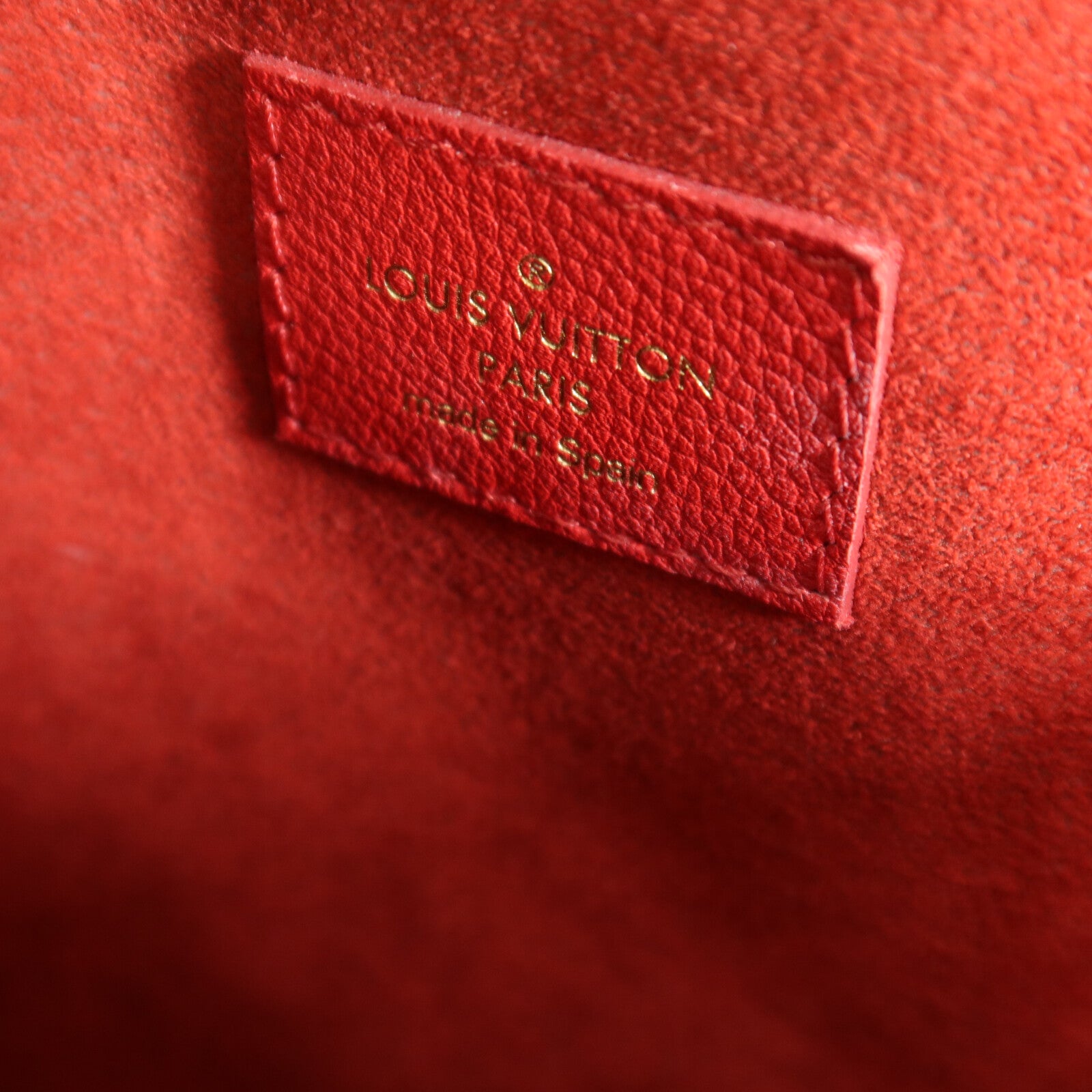 LOUIS VUITTON Monogram Victoire鏈帶肩背袋