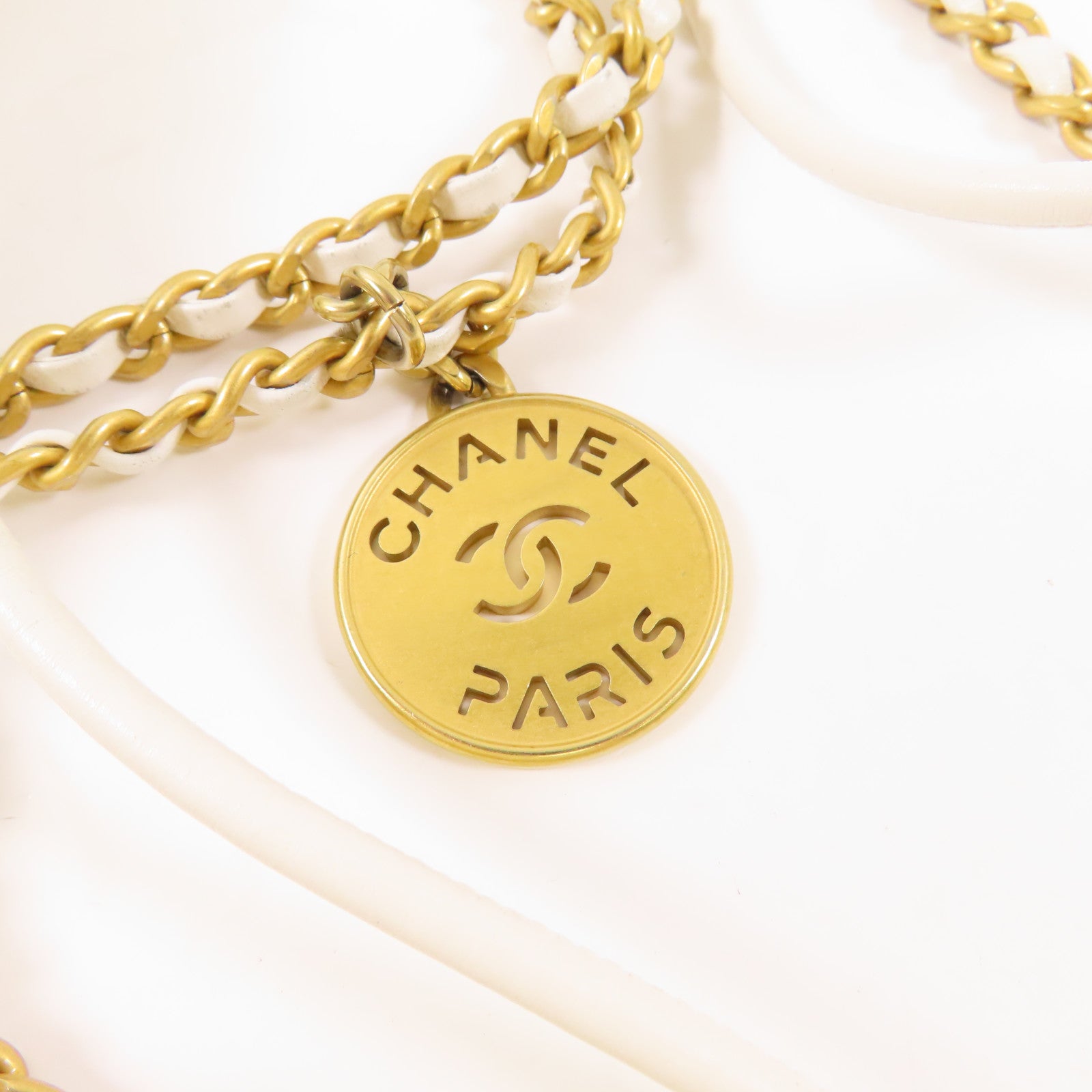 CHANEL 牛皮皮革Mini 22金扣鏈帶肩背袋