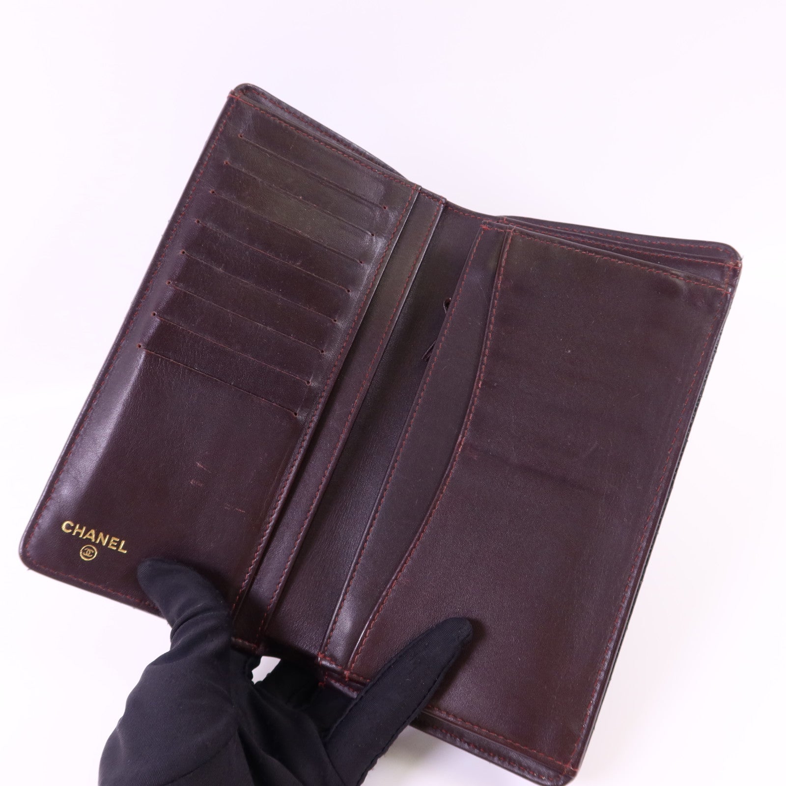 CHANEL 牛皮皮革Long Bifold Wallet金扣長錢包