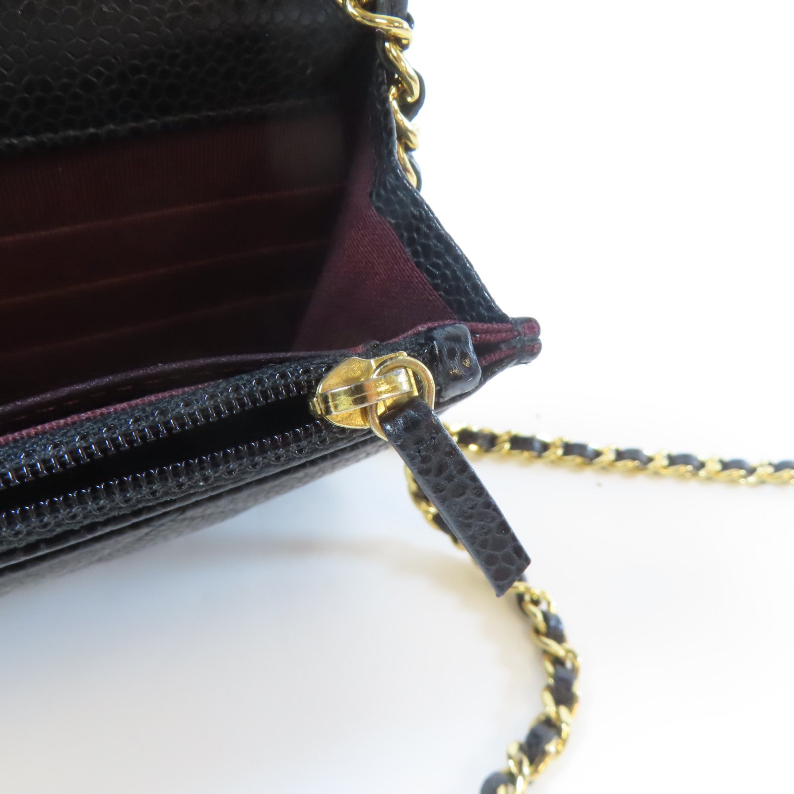 CHANEL 菱格Caviar皮革Chain Shoulder金扣鏈帶肩背袋黑色