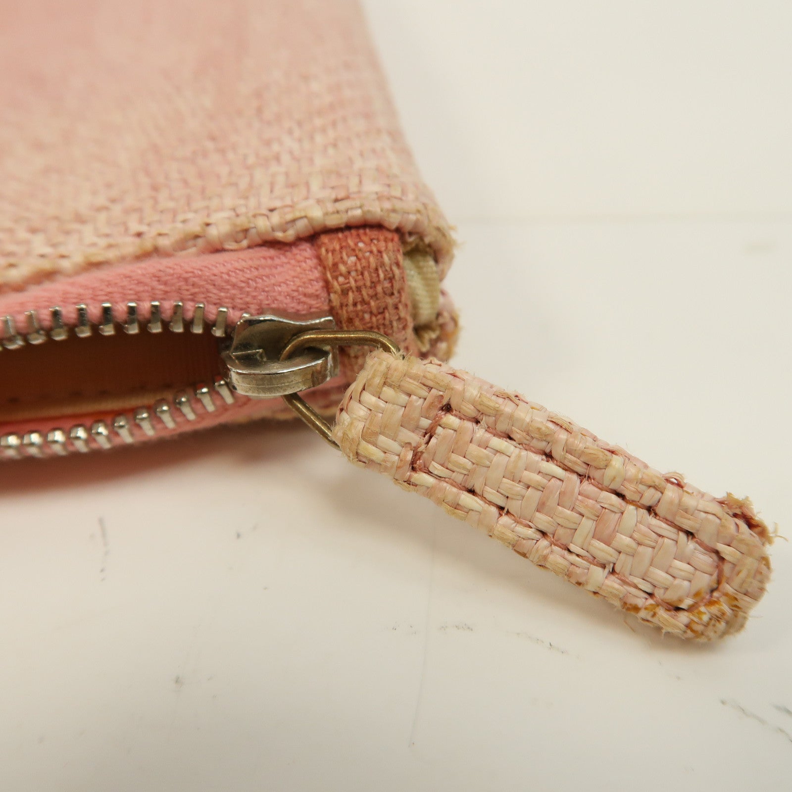 CHANEL 【激減優惠】帆布Clutch Bag銀扣手拿包粉紅色