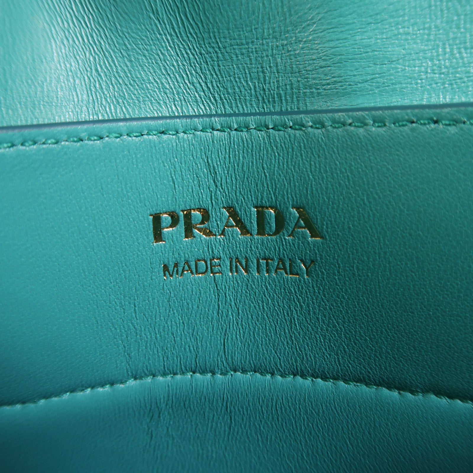 PRADA Saffiano皮革2 Way Shoulder金扣手挽肩背兩用袋