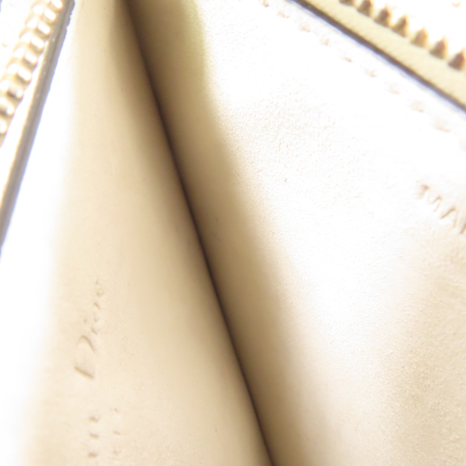 Dior 牛皮皮革Saddle Trio Crossbody Pouch金扣肩背袋白色