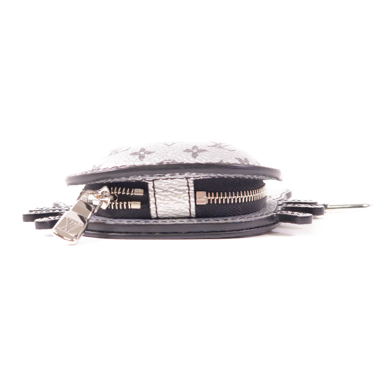 LOUIS VUITTON Monogram LV Crab銀扣吊飾