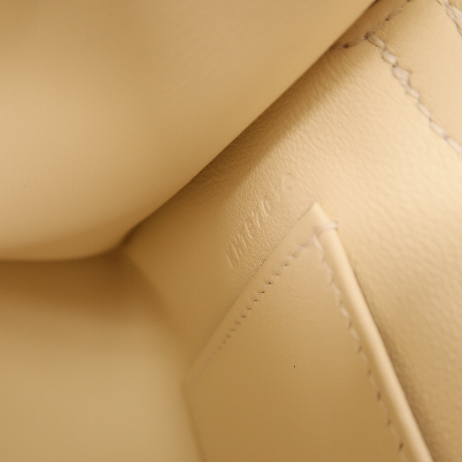 HERMES Swift皮革Mini Kelly Pochette金扣手挽袋Rose Sakura/Nata