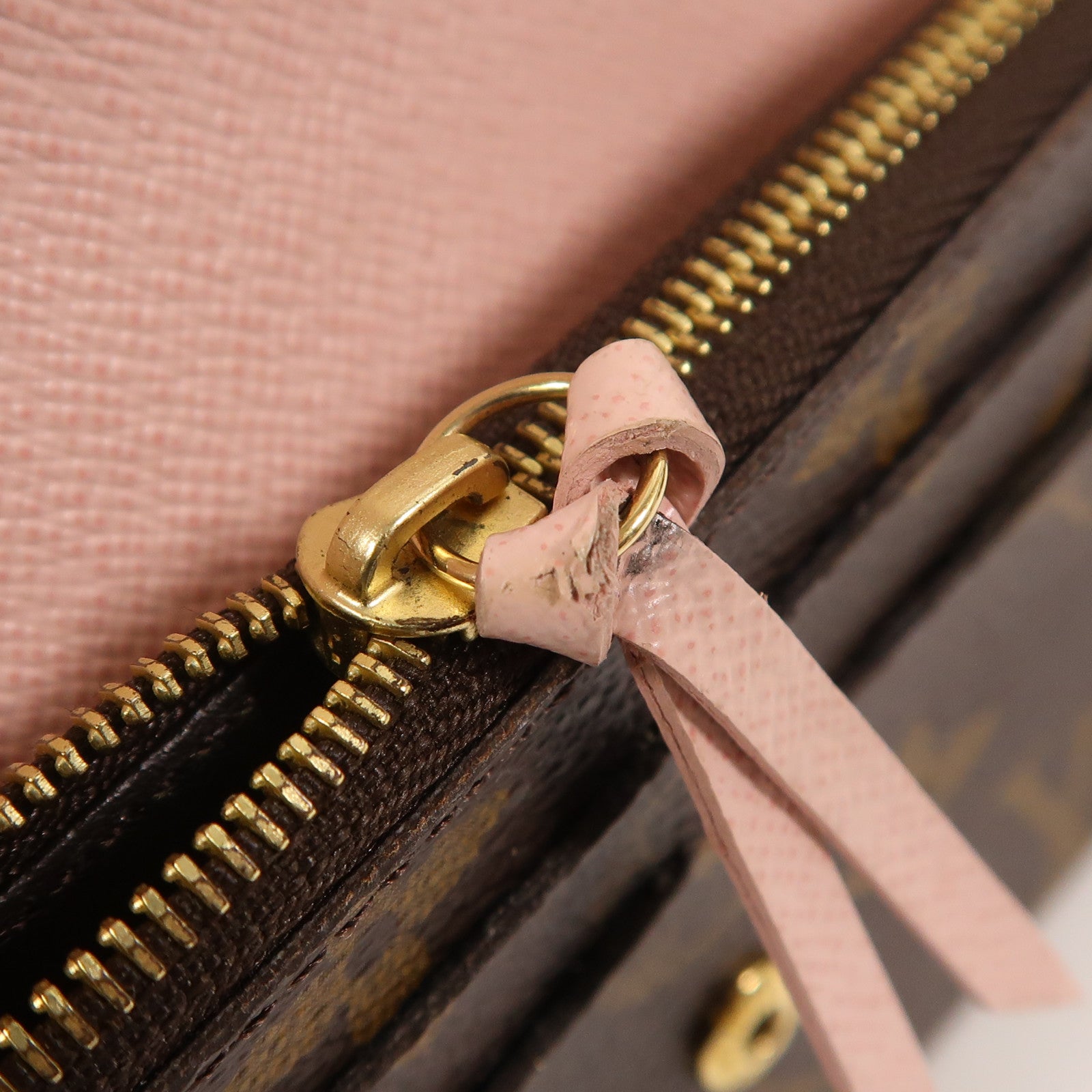 LOUIS VUITTON Monogram Emilie長錢包