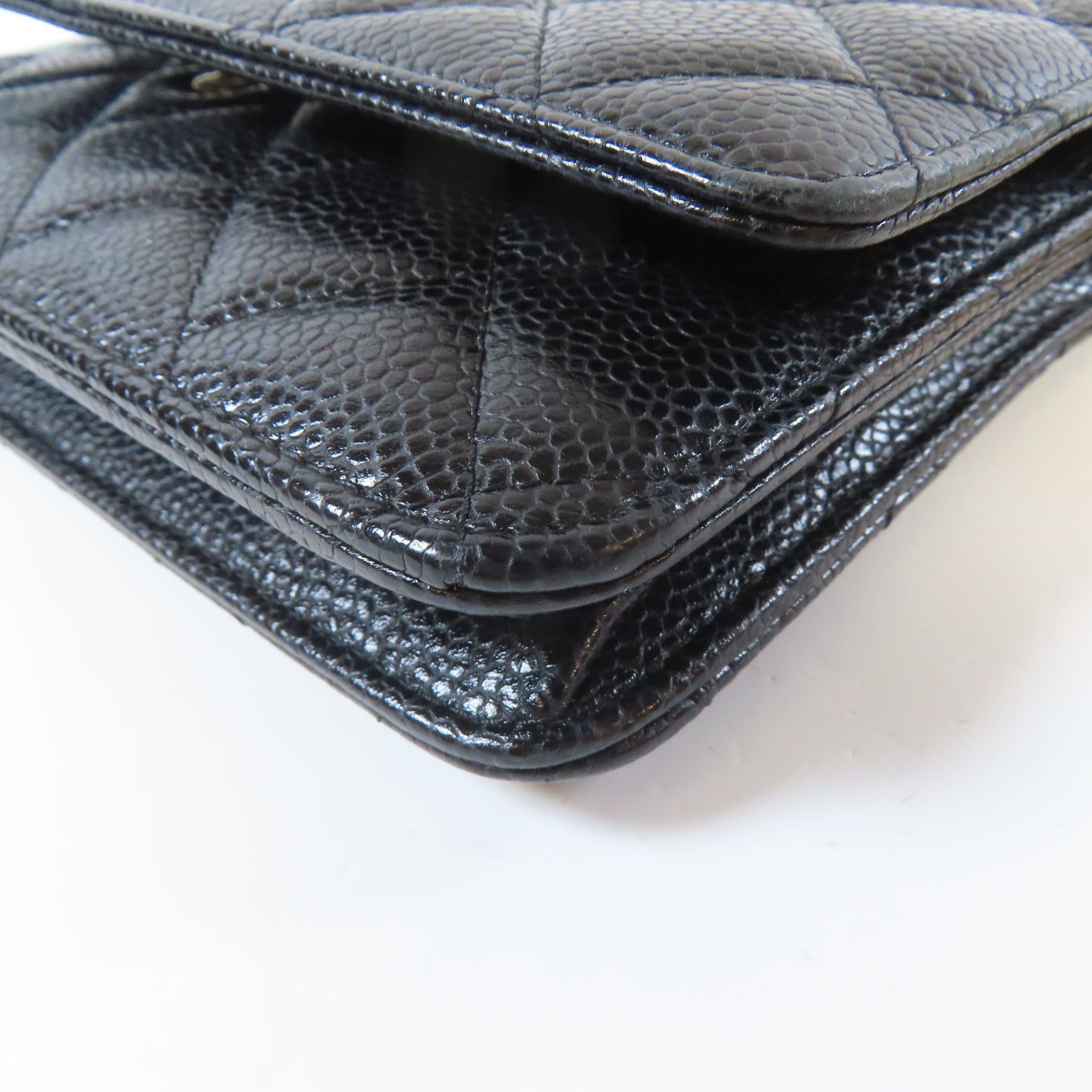 CHANEL 菱格Caviar皮革Chain Shoulder金扣鏈帶肩背袋黑色