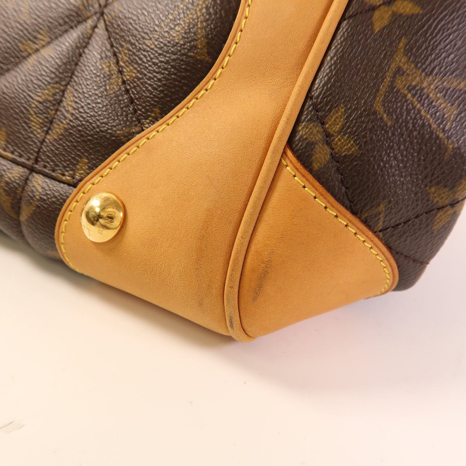 LOUIS VUITTON Monogram Etolie金扣手挽袋