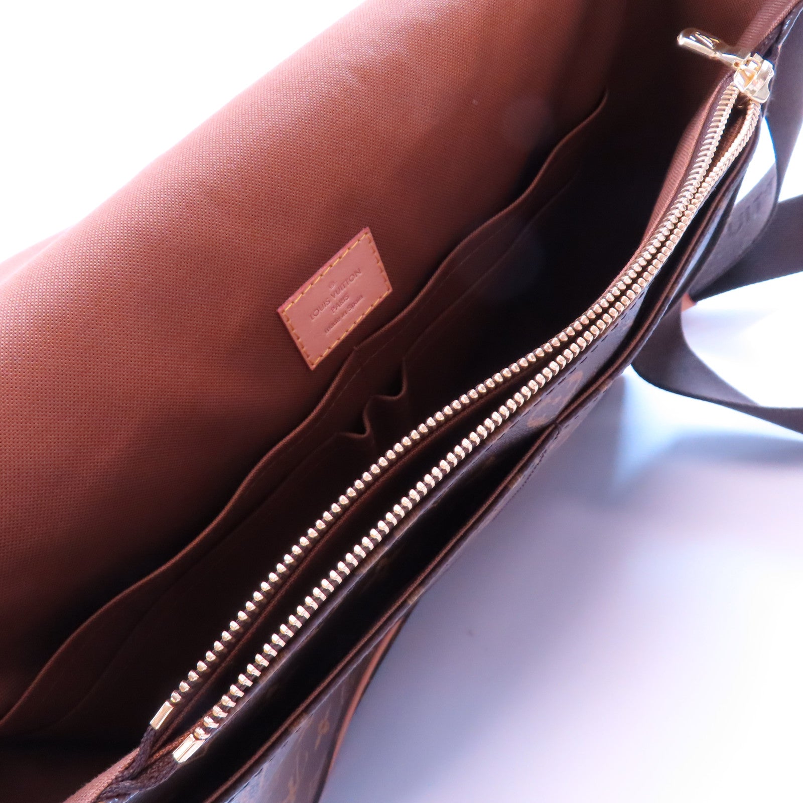 LOUIS VUITTON Monogram Valmy MM金扣肩背袋啡色