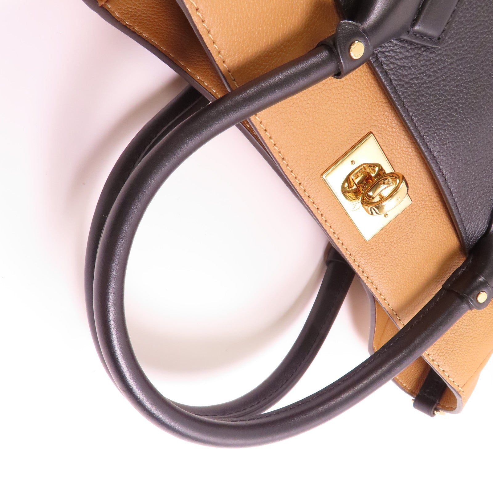 LOUIS VUITTON 【激減優惠】Monogram/牛皮皮革On My Side MM金扣手挽肩背兩用袋