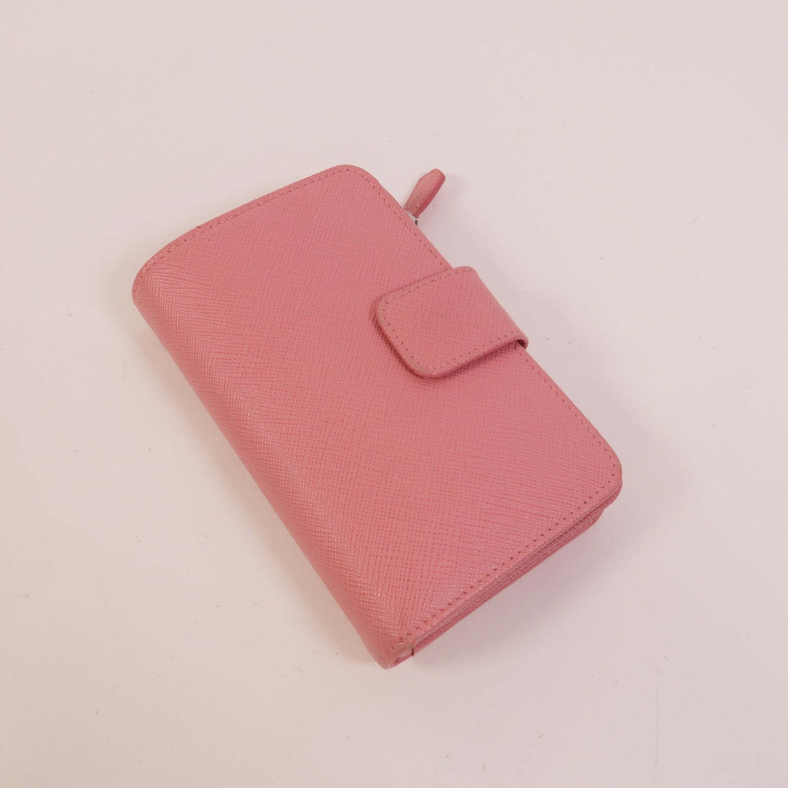 PRADA 牛皮皮革Bi-fold L-Shaped Zipper Wallet錢包