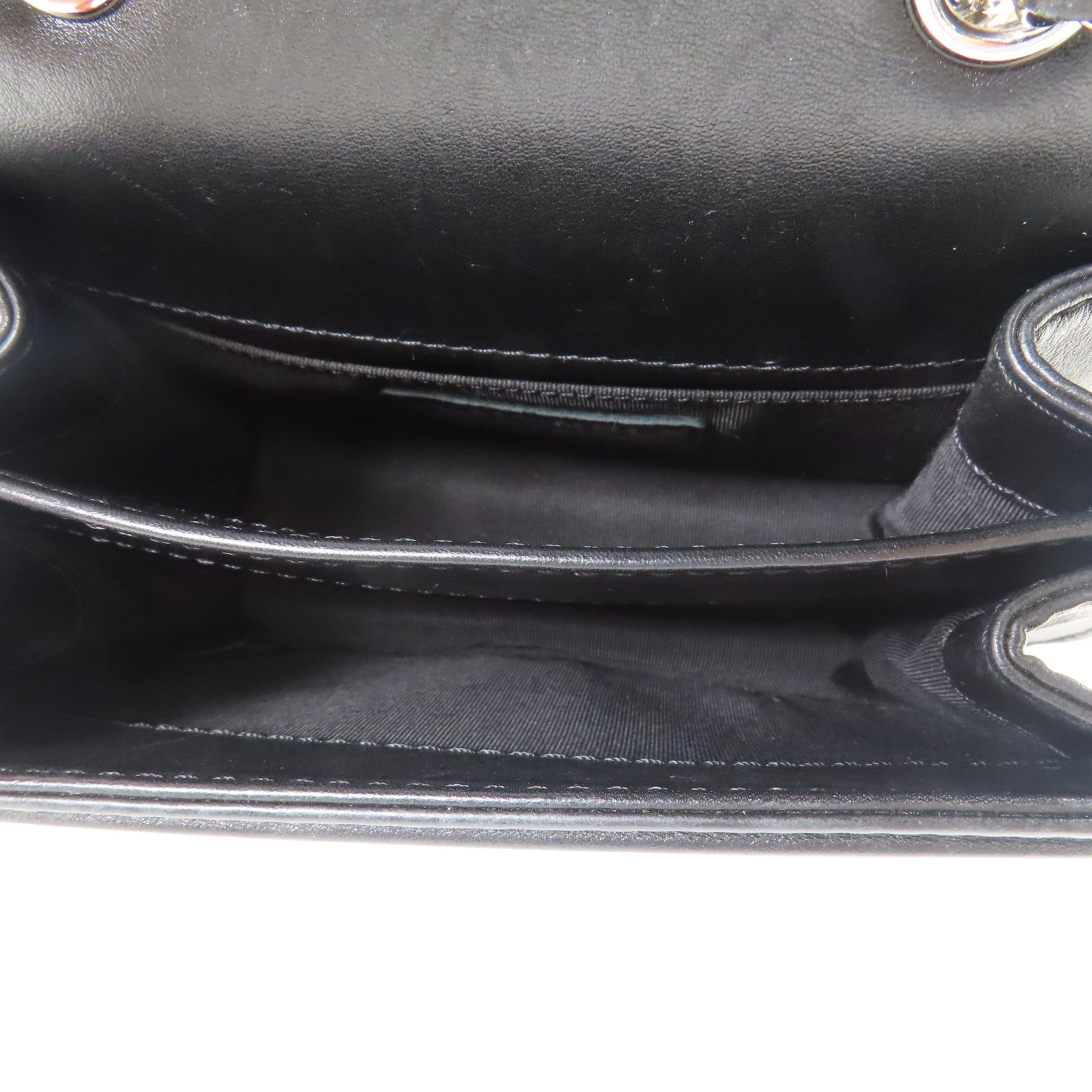 CHANEL 羊皮皮革Chain Shoulder銀扣鏈帶肩背袋
