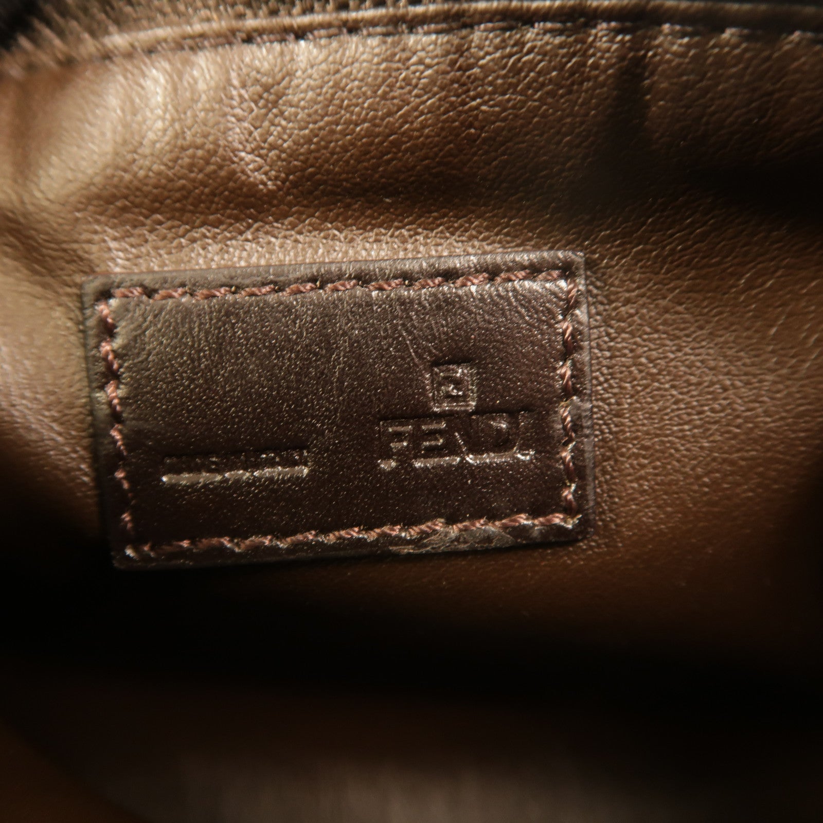FENDI 帆布Pouch手拿包