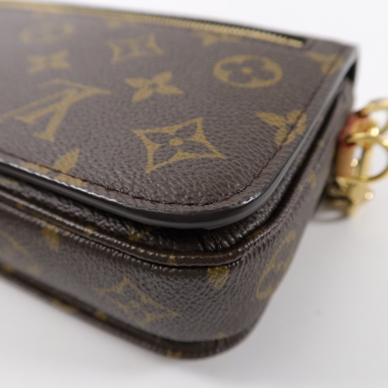 LOUIS VUITTON Monogram Pochette Metis East West手挽肩背兩用袋