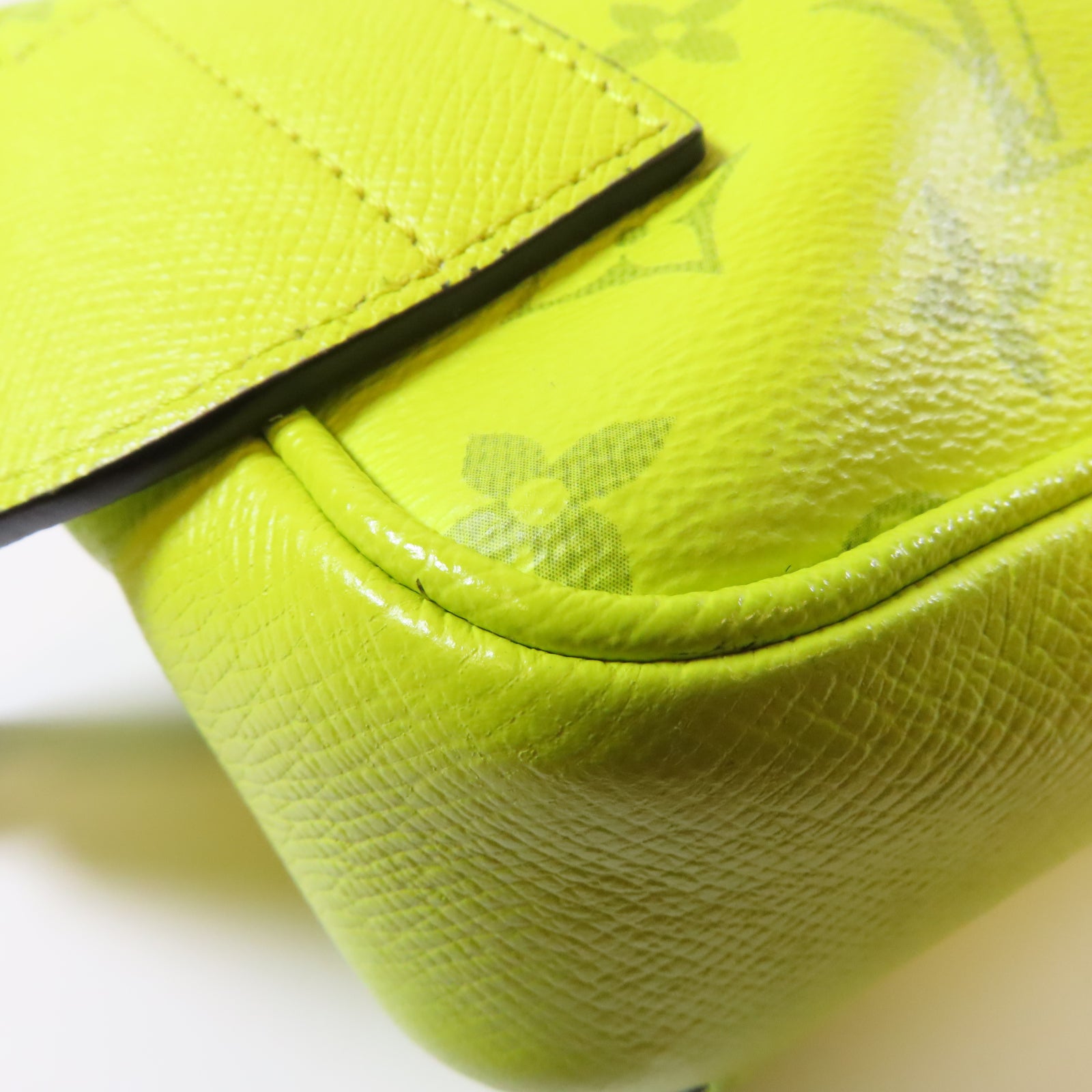 LOUIS VUITTON 【激減優惠】Monogram/Taiga Bum/Outdoor Jaune銀扣腰包黃色