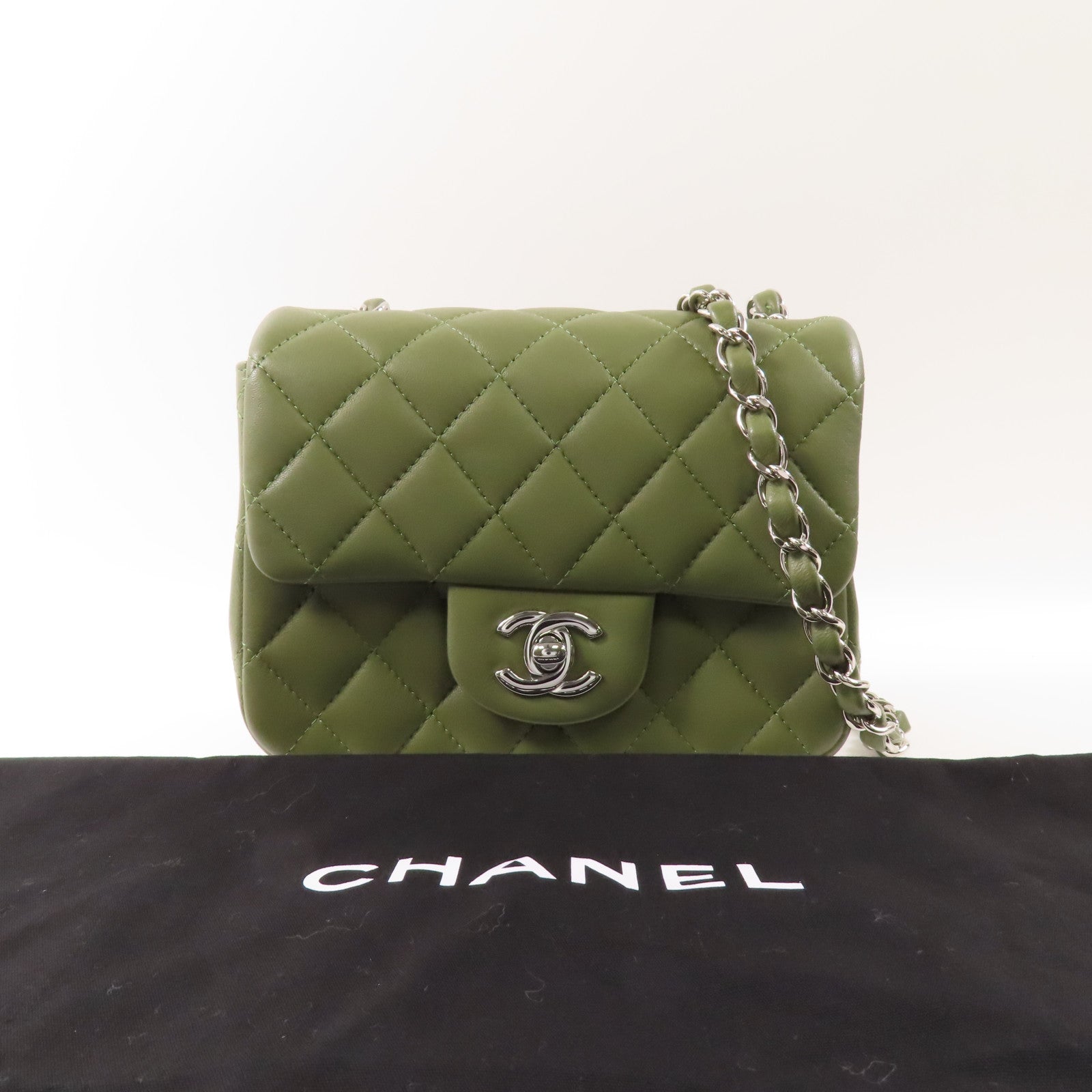 CHANEL 皮革Chain Shoulder銀扣鏈帶肩背袋