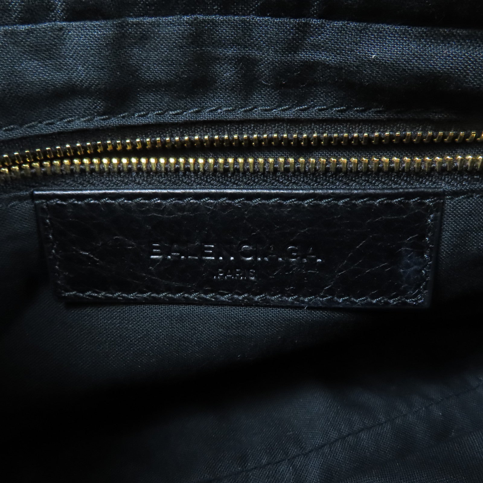 BALENCIAGA【激減優惠】 牛皮皮革Shoulder Bag金扣肩背袋