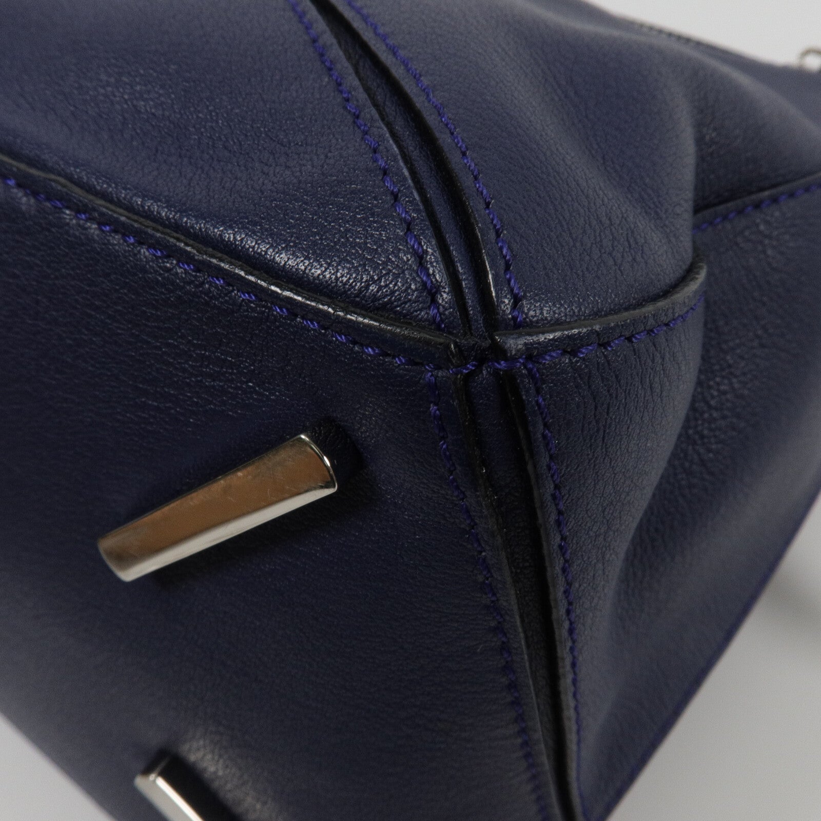 LOEWE 牛皮皮革Puzzle Medium手挽肩背兩用袋