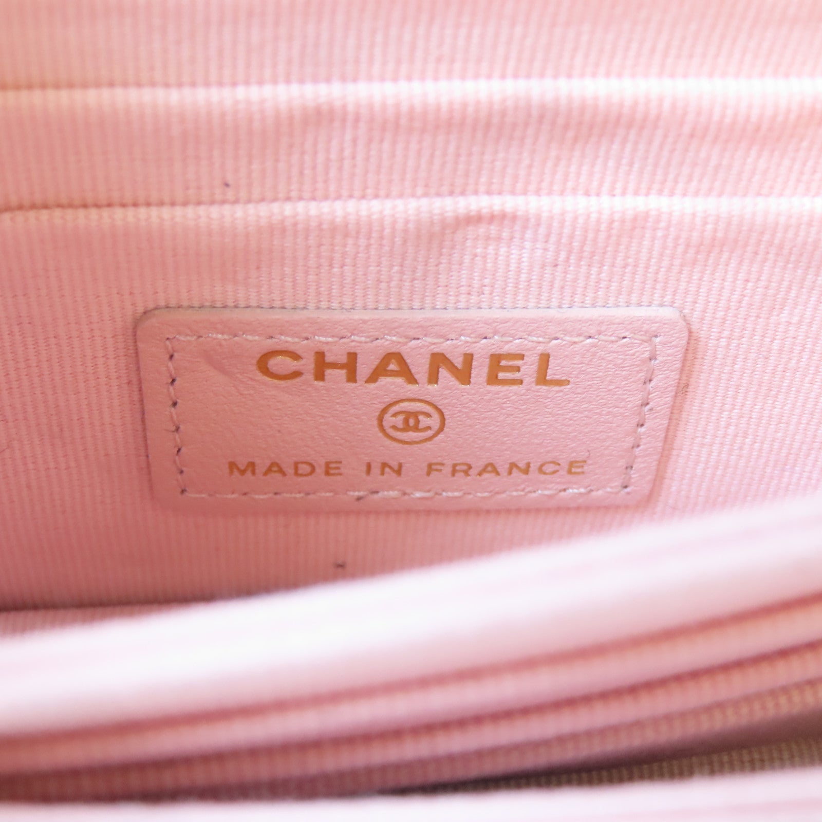 CHANEL 菱格羊皮皮革Mini Wallet On Chain金扣鏈帶肩背袋黑色/粉紅色