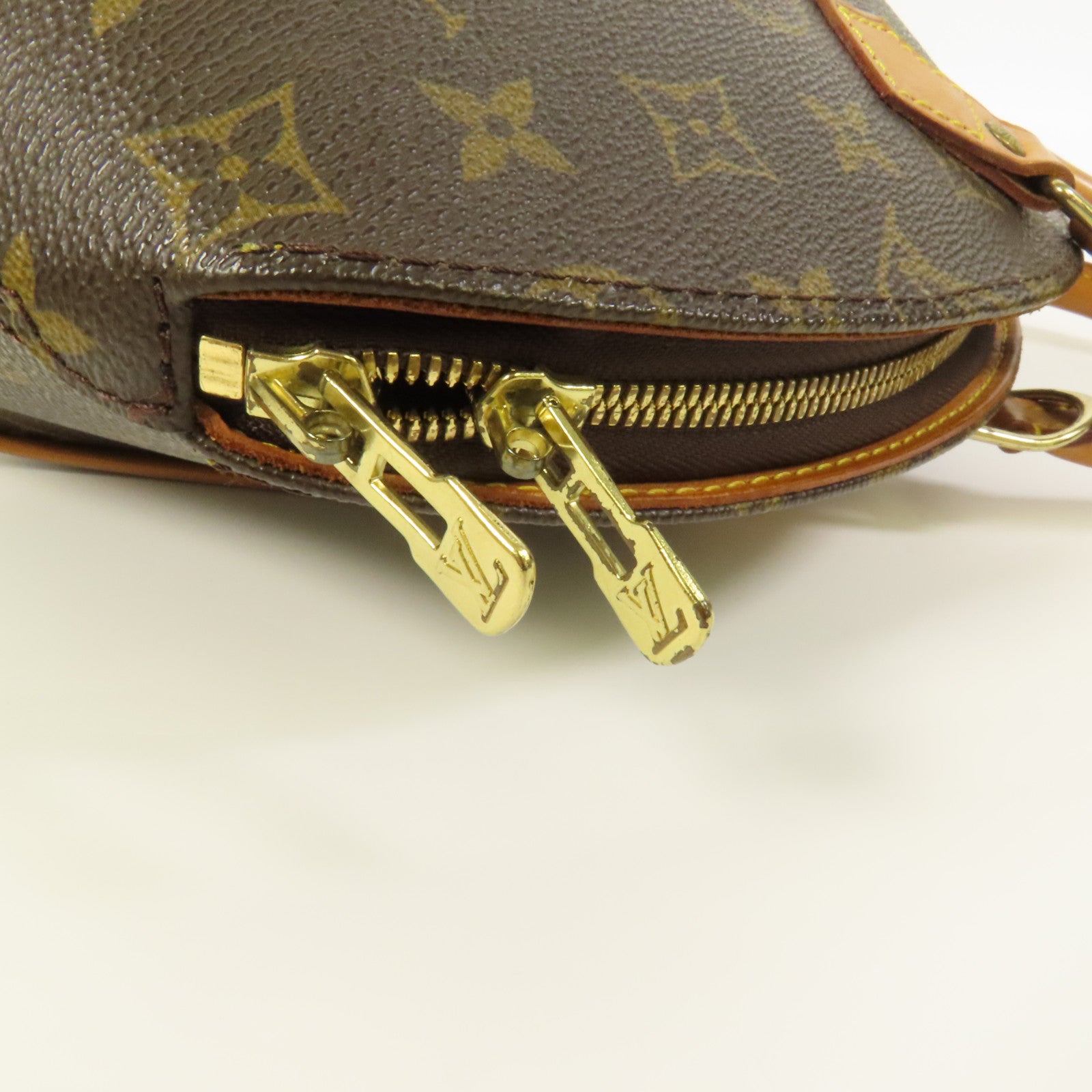 LOUIS VUITTON Monogram Ellipse PM金扣手挽袋