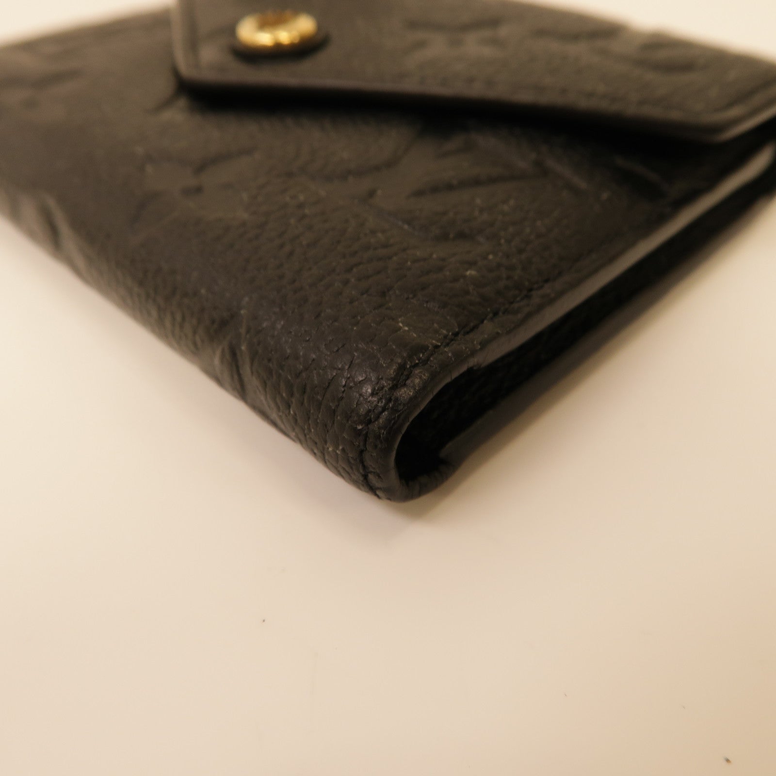 LOUIS VUITTON Monogram Empreinte Victorine Wallet金扣鈕扣錢包黑色