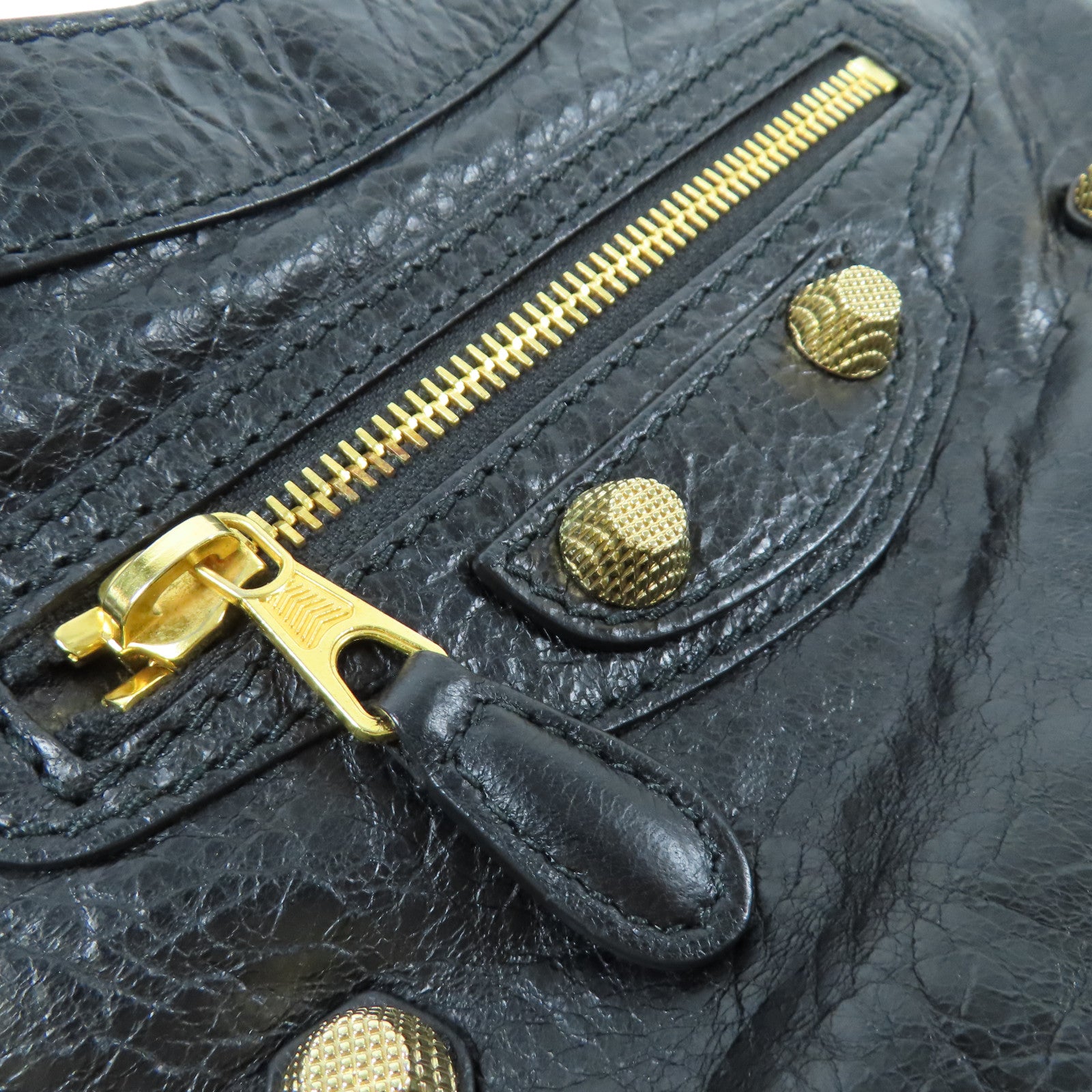 BALENCIAGA【激減優惠】 牛皮皮革Shoulder Bag金扣肩背袋
