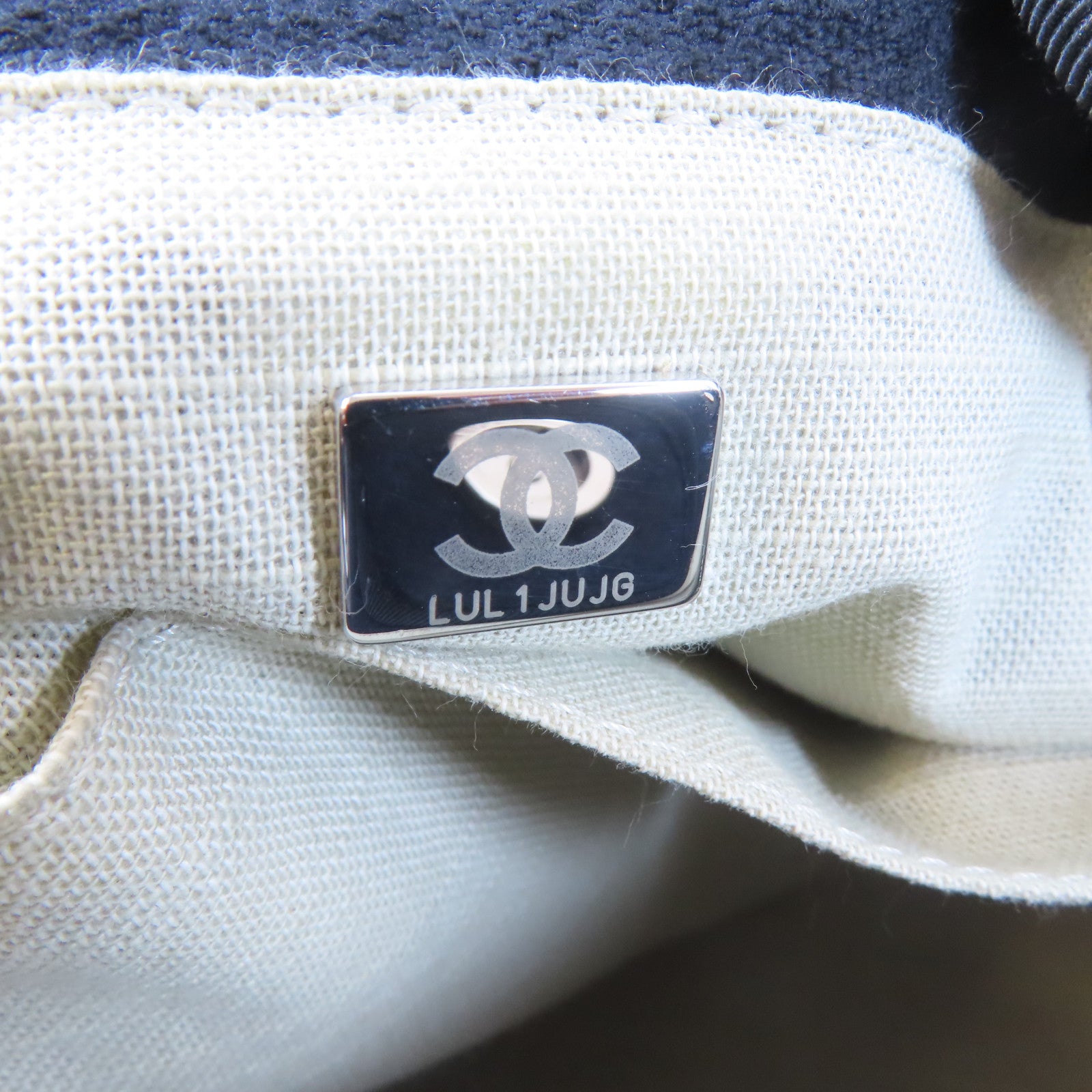 CHANEL 帆布Deauville Tote Medium銀扣手挽肩背兩用袋黑色