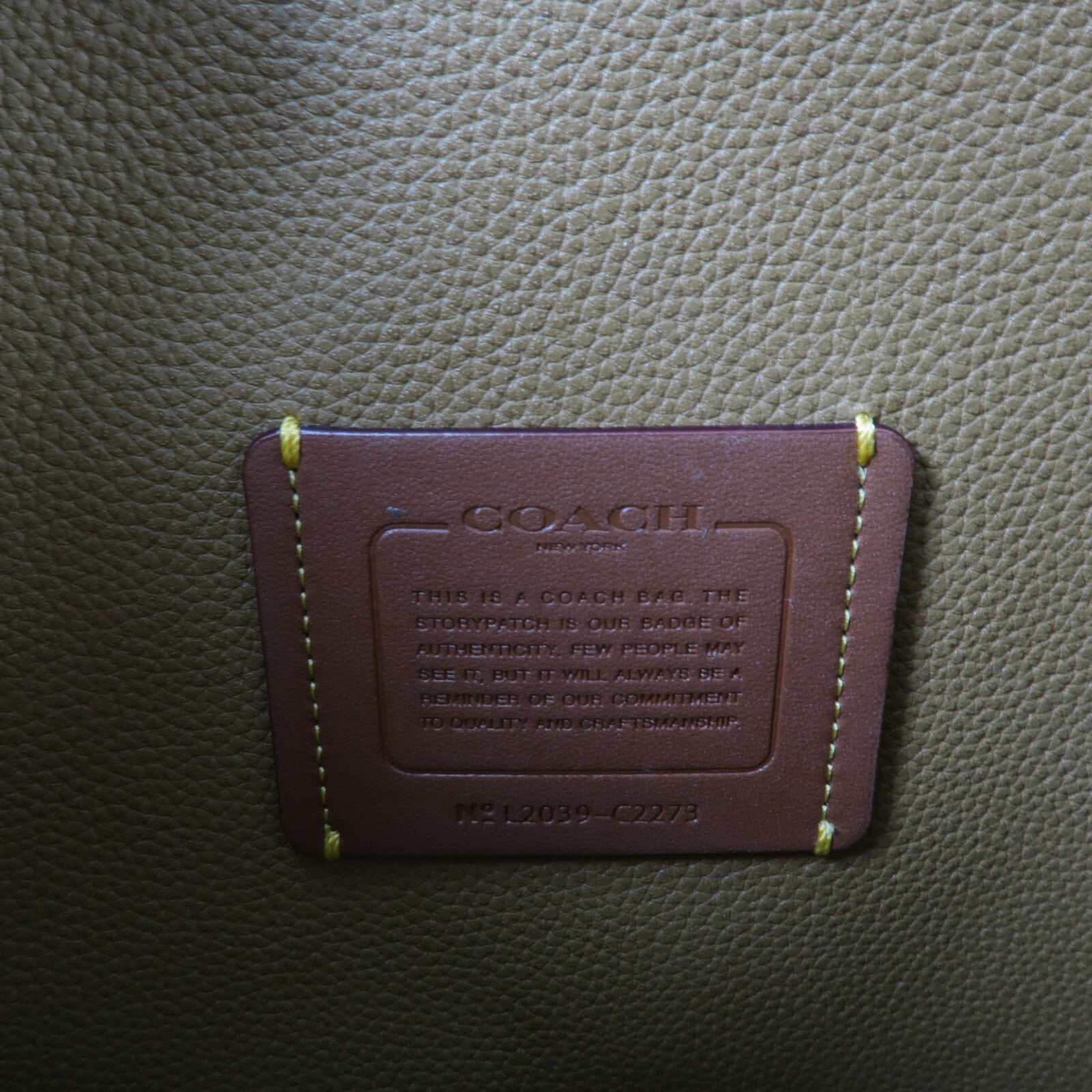COACH 牛皮皮革Shoulder Bag肩背袋